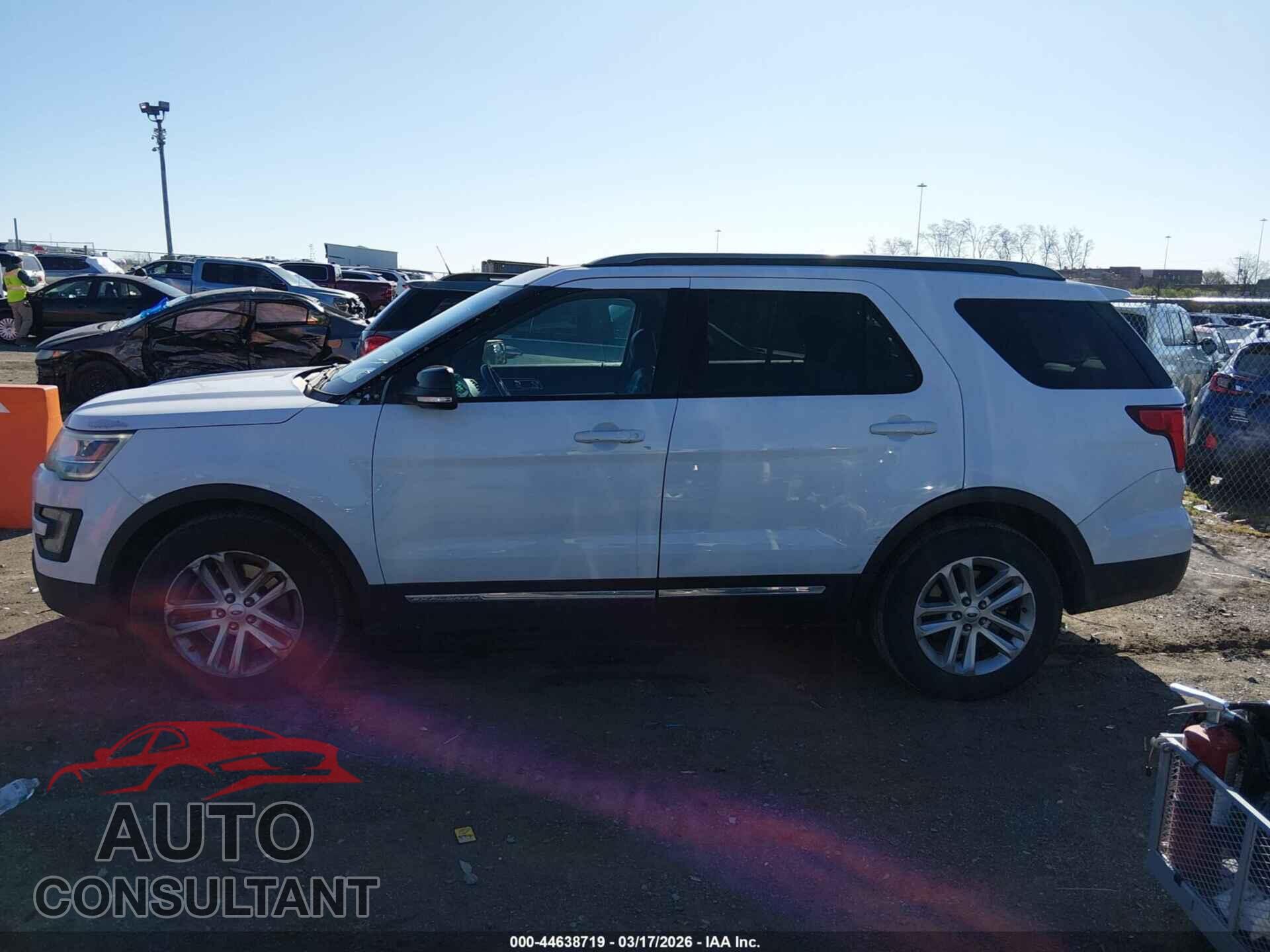 FORD EXPLORER 2017 - 1FM5K7DH7HGA20303