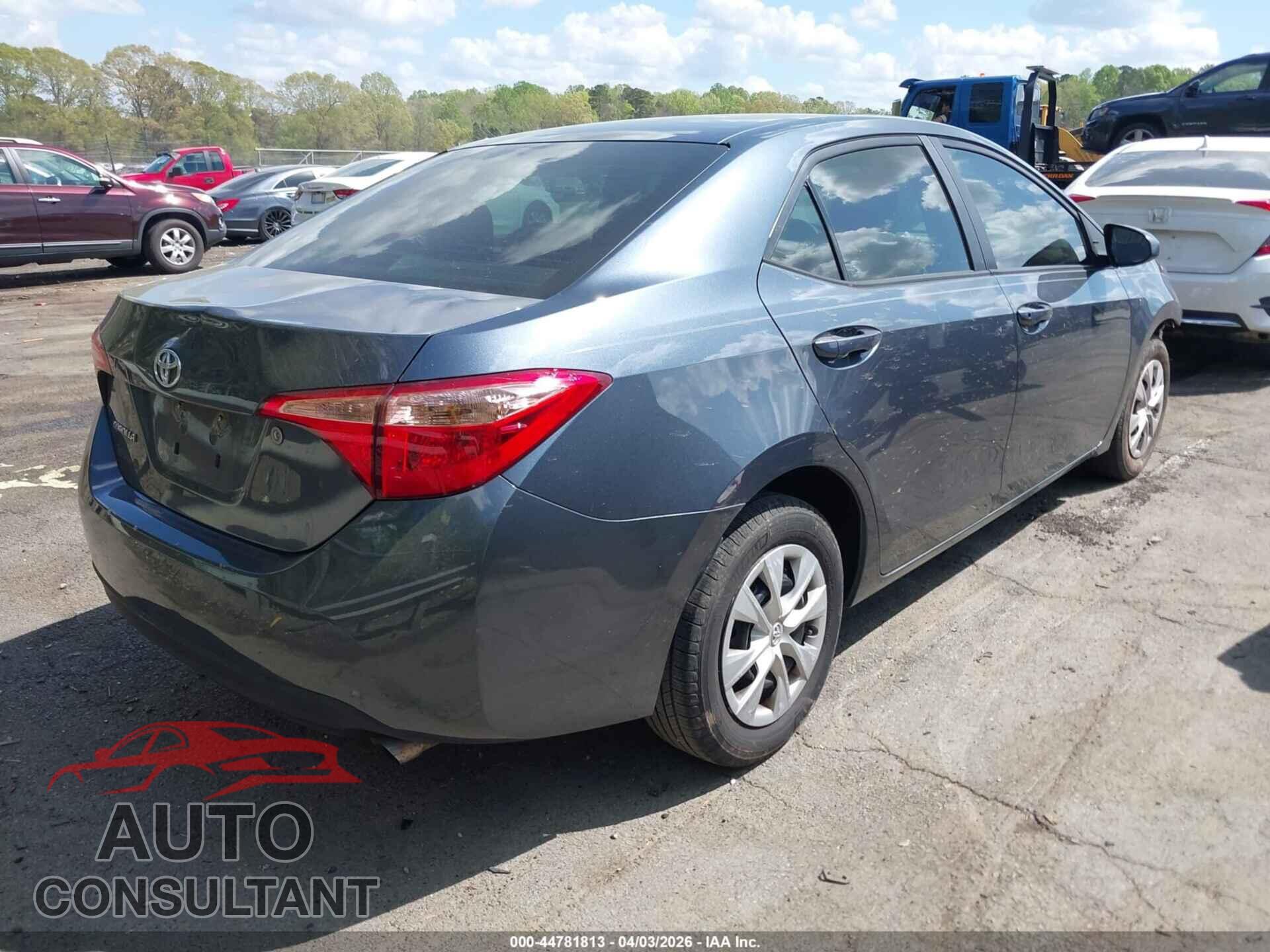 TOYOTA COROLLA 2019 - 2T1BURHE2KC187946