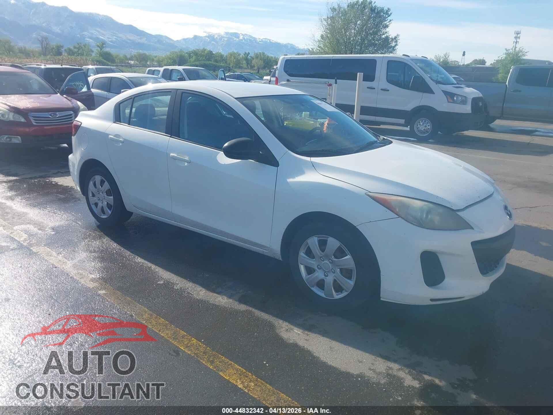MAZDA MAZDA3 2013 - JM1BL1UP7D1789020
