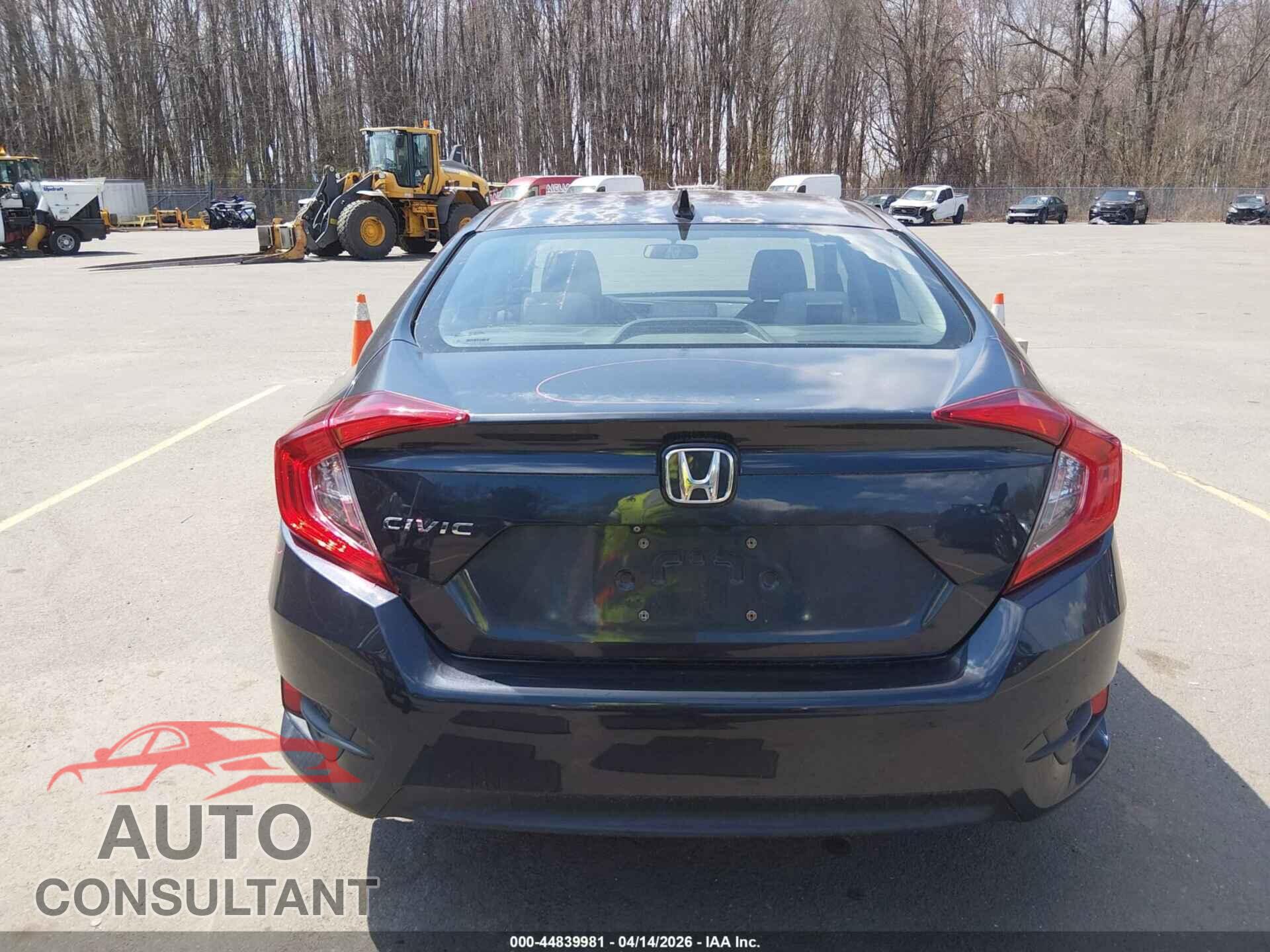 HONDA CIVIC 2017 - 2HGFC2F84HH545119