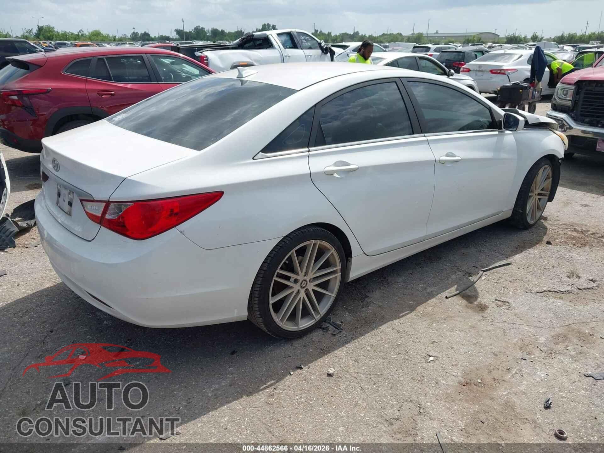 HYUNDAI SONATA 2012 - 5NPEB4AC9CH399014