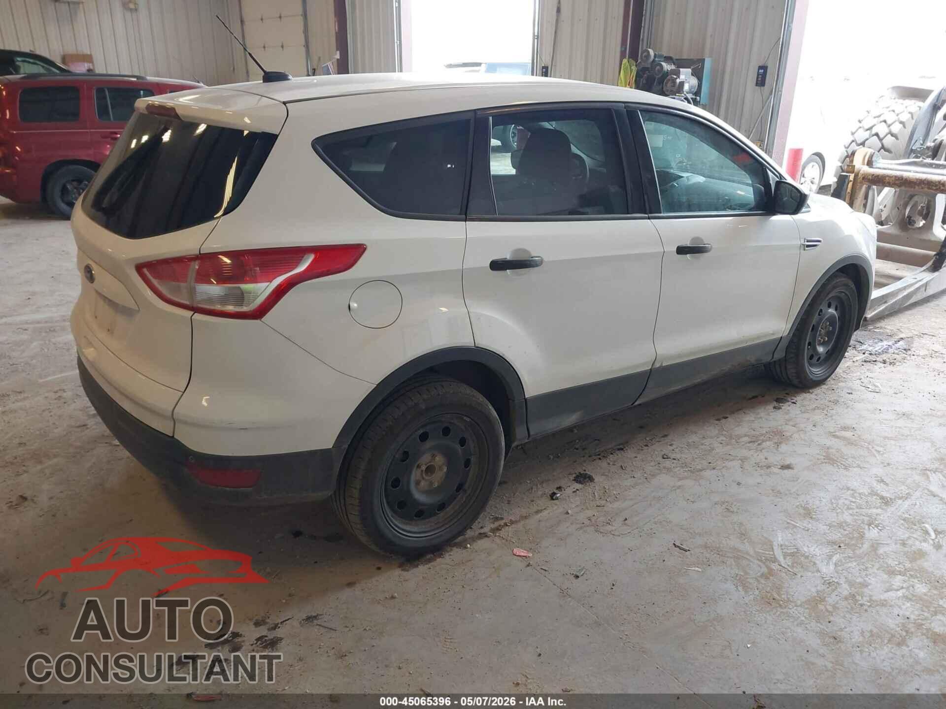 FORD ESCAPE 2014 - 1FMCU0F77EUE01661