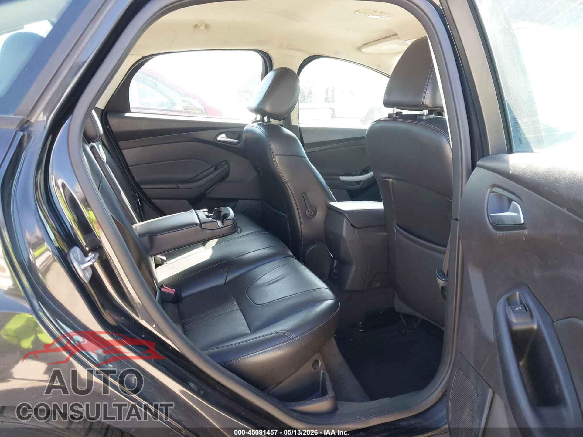 FORD FOCUS 2014 - 1FADP3F21EL159905