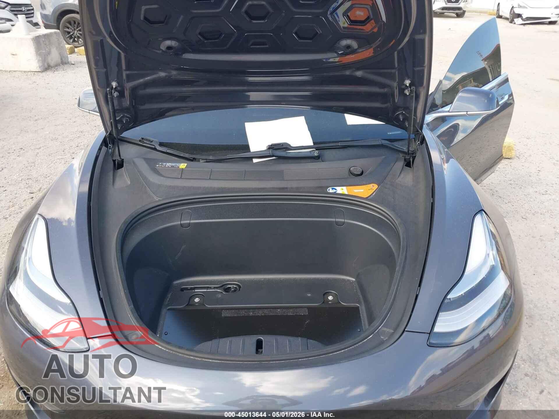 TESLA MODEL 3 2018 - 5YJ3E1EA7JF007830