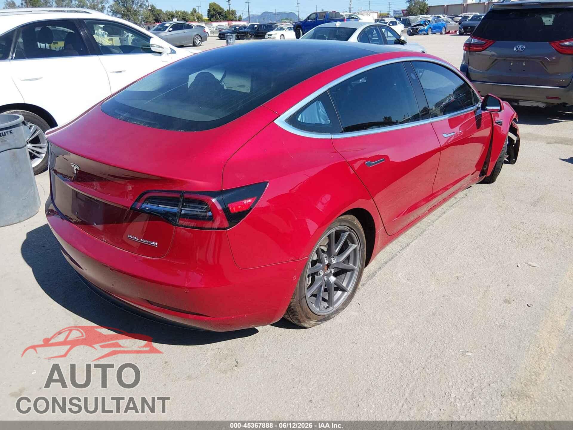 TESLA MODEL 3 2018 - 5YJ3E1EB3JF069637