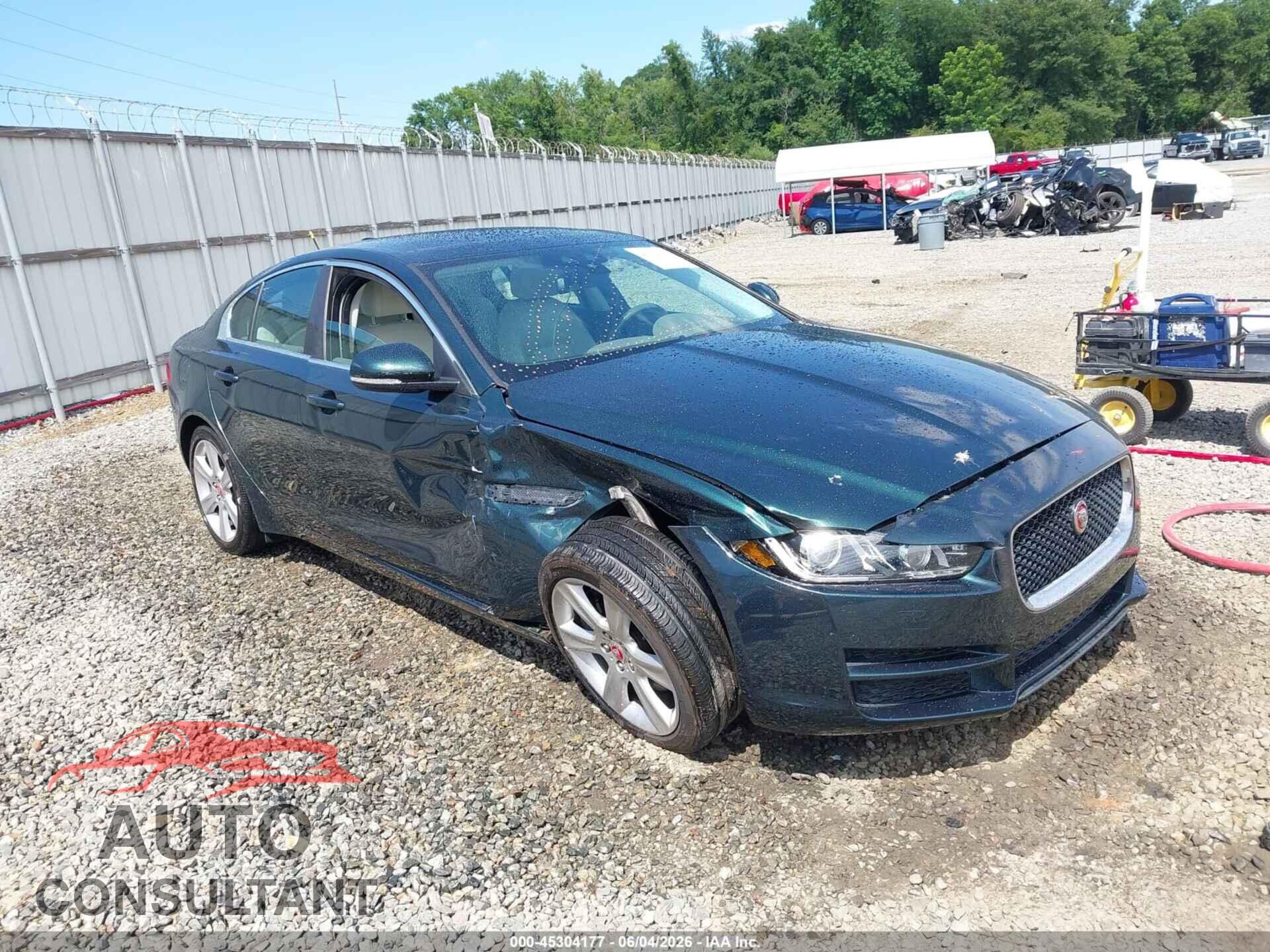 JAGUAR XE 2017 - SAJAE4BG6HA972667