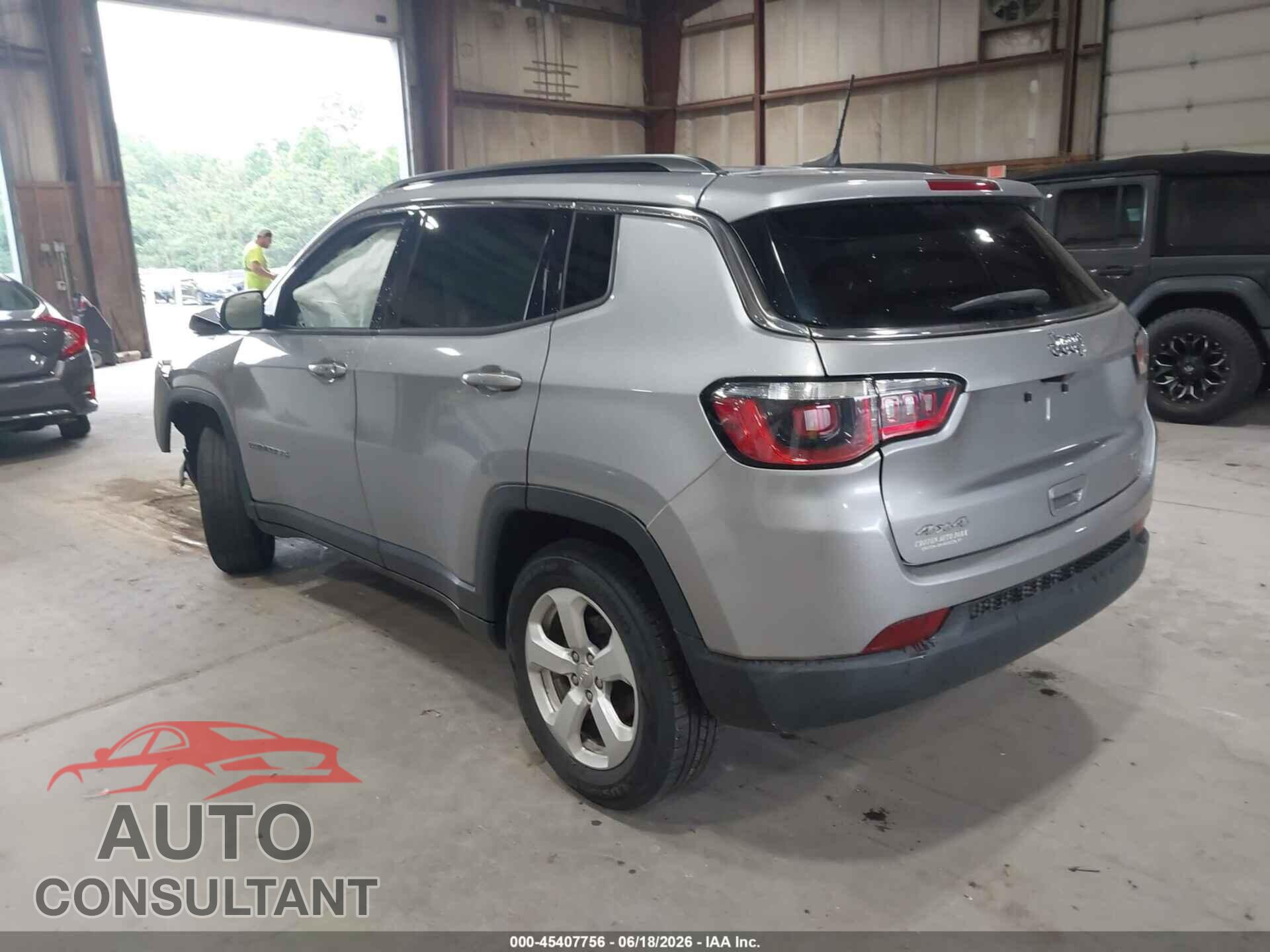 JEEP COMPASS 2019 - 3C4NJDBB7KT683409