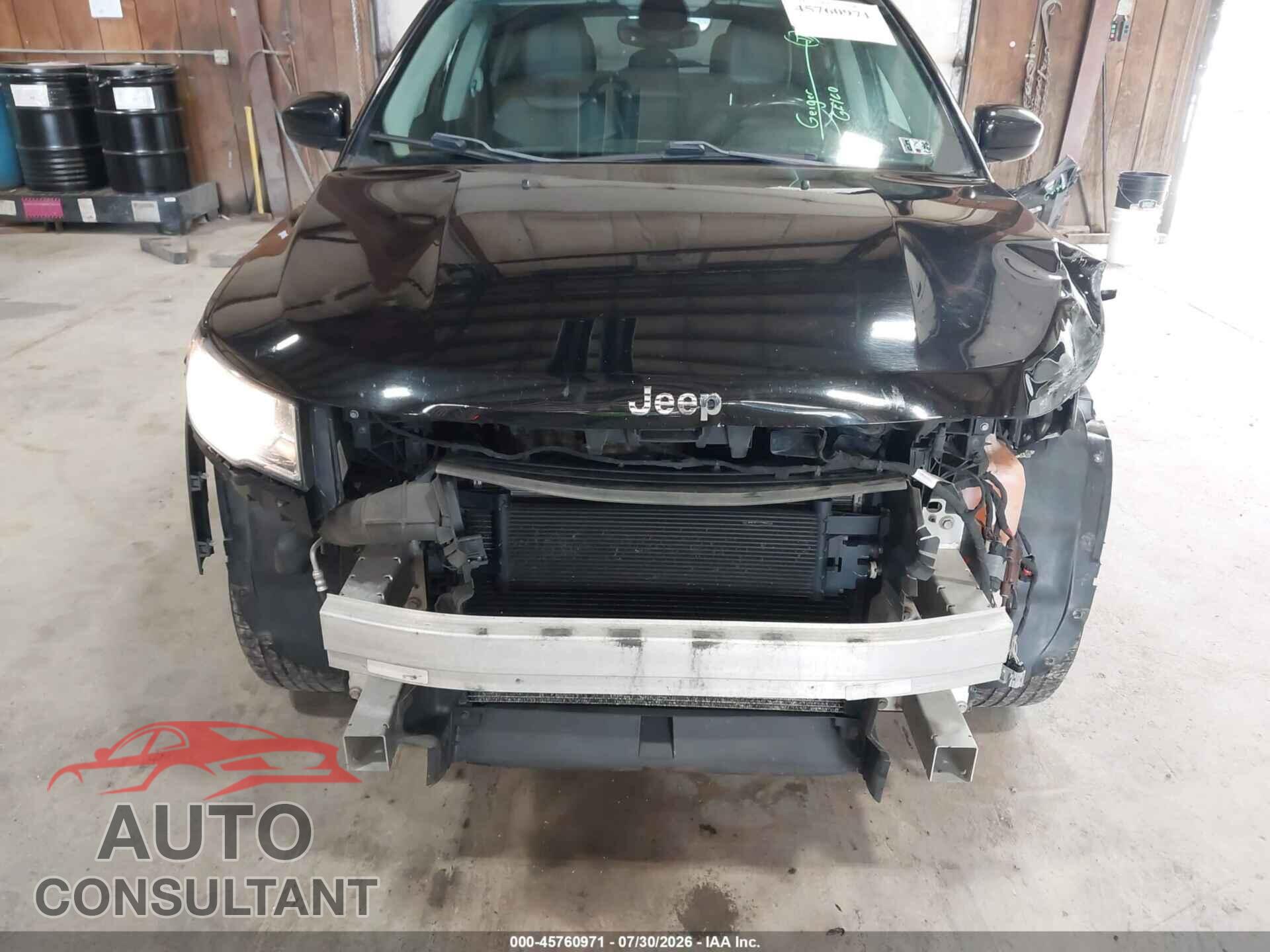 JEEP COMPASS 2018 - 3C4NJDBB6JT400156