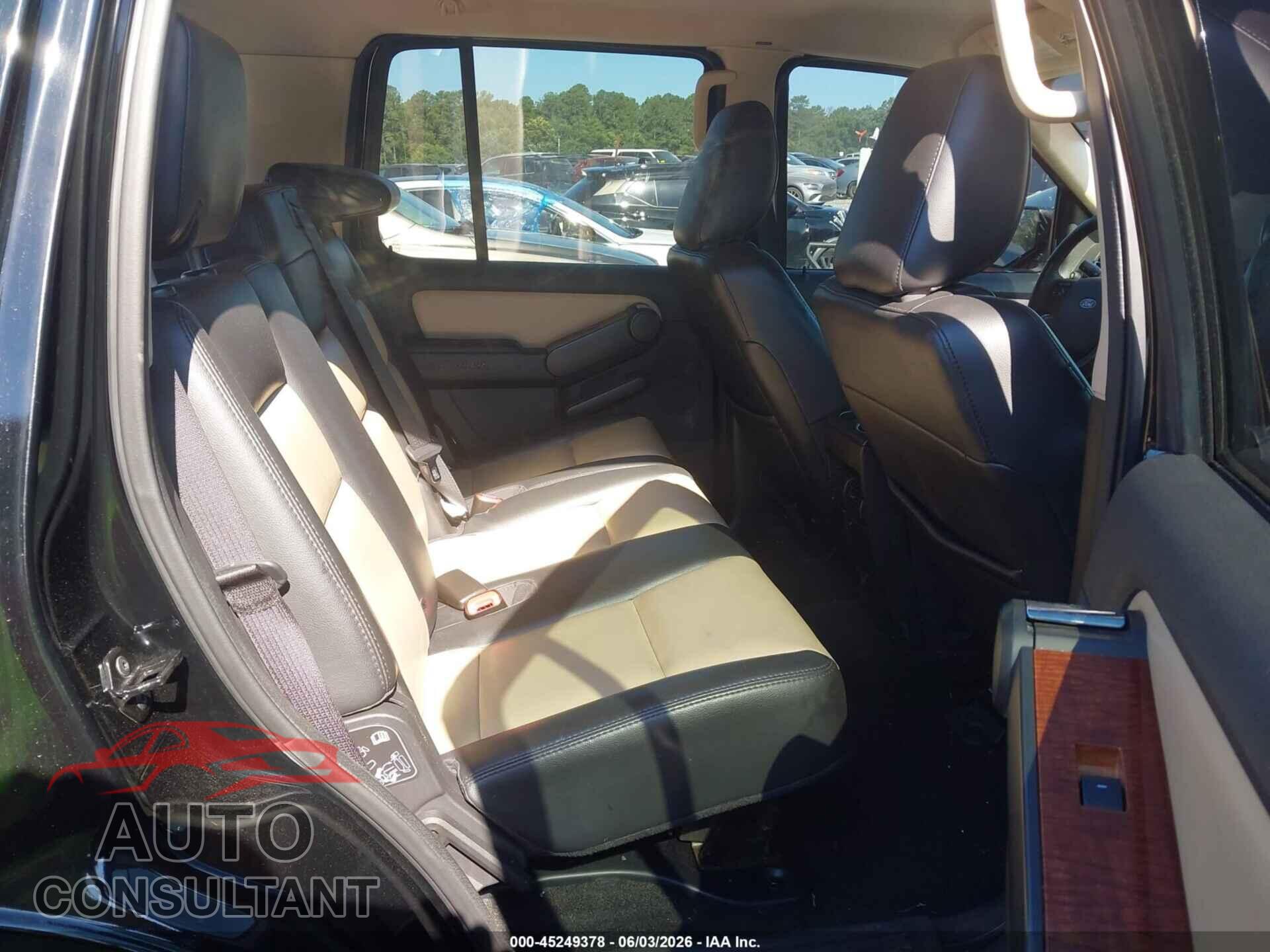 FORD EXPLORER 2010 - 1FMEU6EE3AUB13173