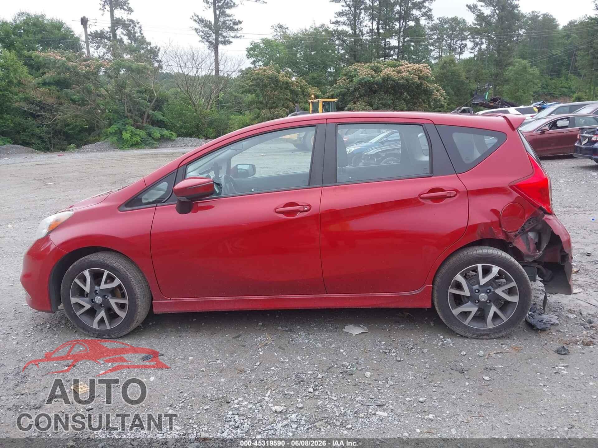 NISSAN VERSA NOTE 2015 - 3N1CE2CP7FL369357