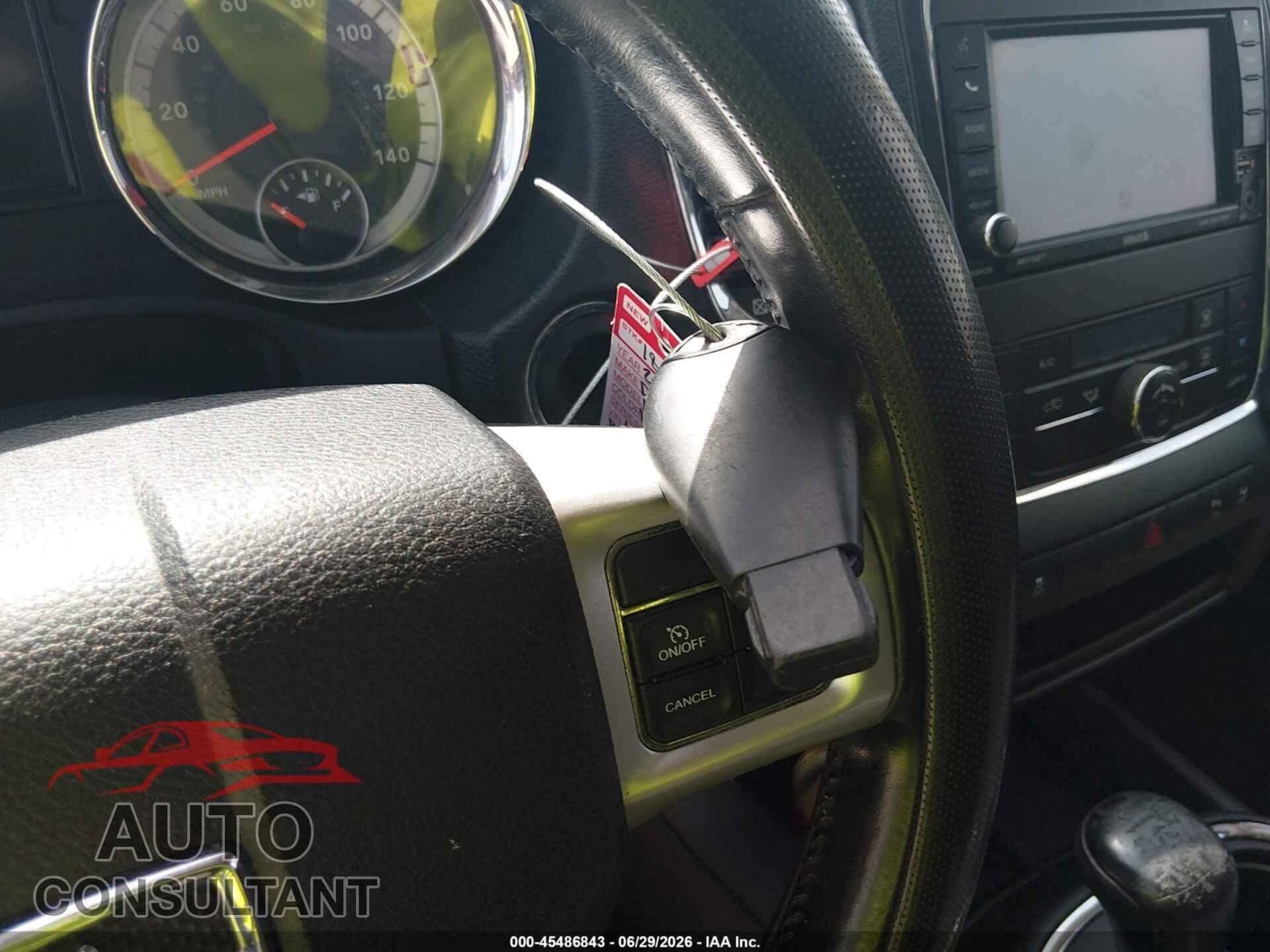 DODGE DURANGO 2013 - 1C4RDHAG0DC617182