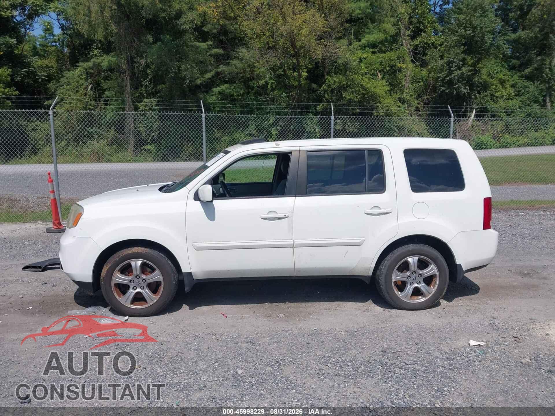 HONDA PILOT 2013 - 5FNYF4H53DB068566