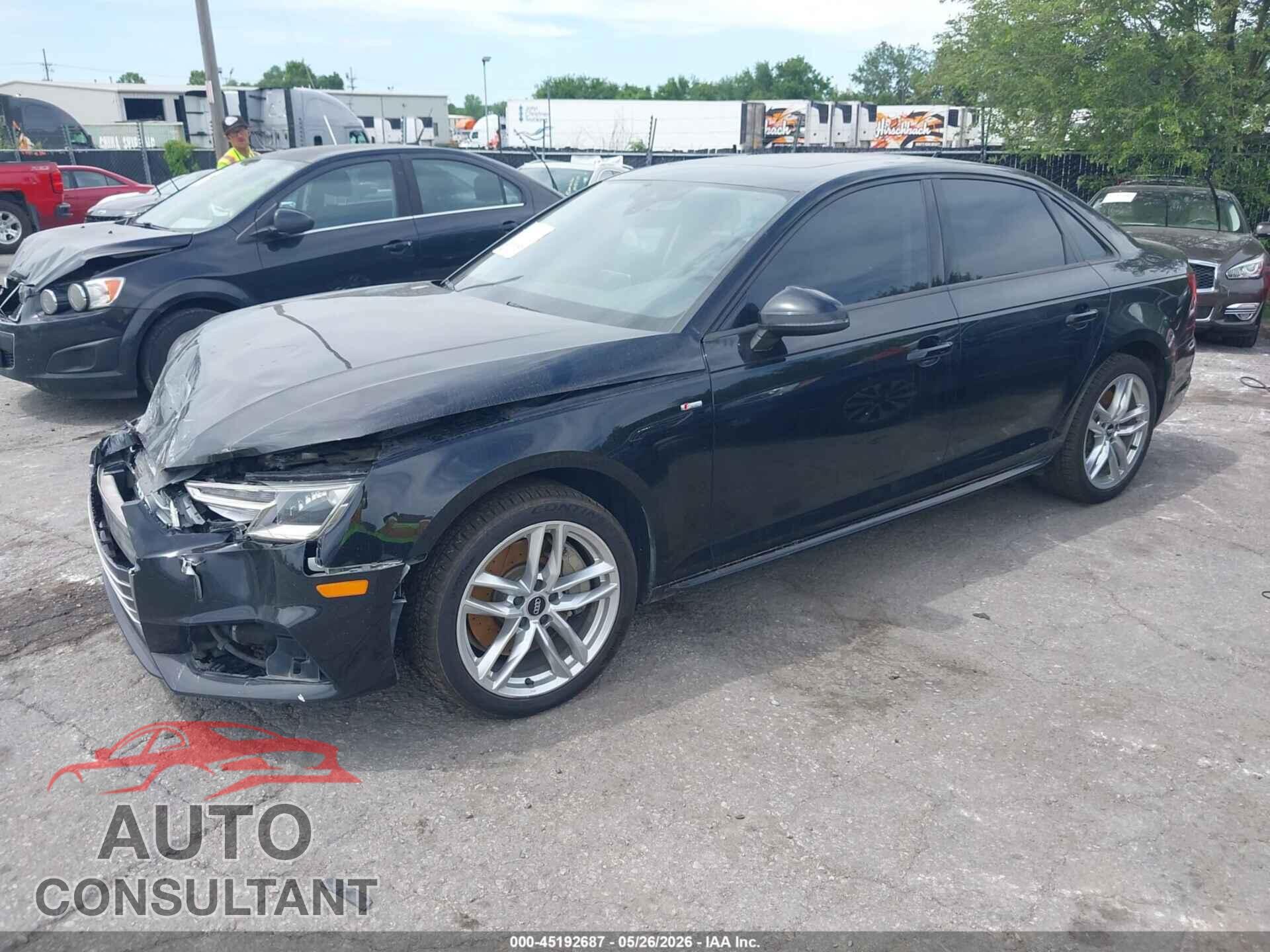 AUDI A4 2017 - WAUDNAF47HN048268