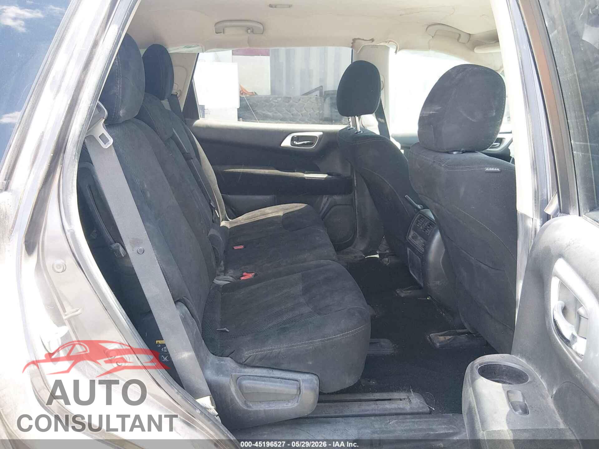 NISSAN PATHFINDER 2015 - 5N1AR2MM3FC716820