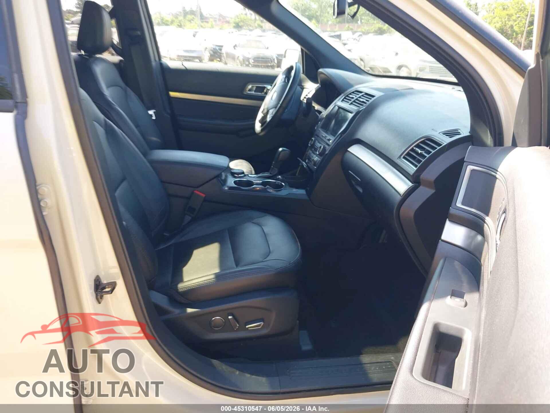 FORD EXPLORER 2018 - 1FM5K8D80JGA65384