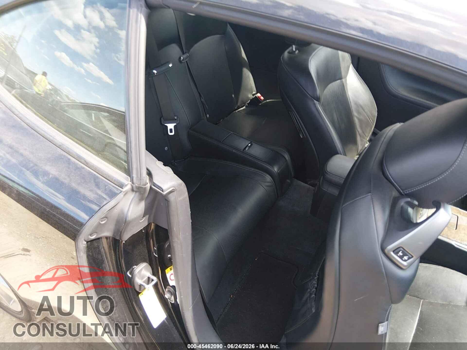 LEXUS IS 350C 2013 - JTHFE2C20D2509471