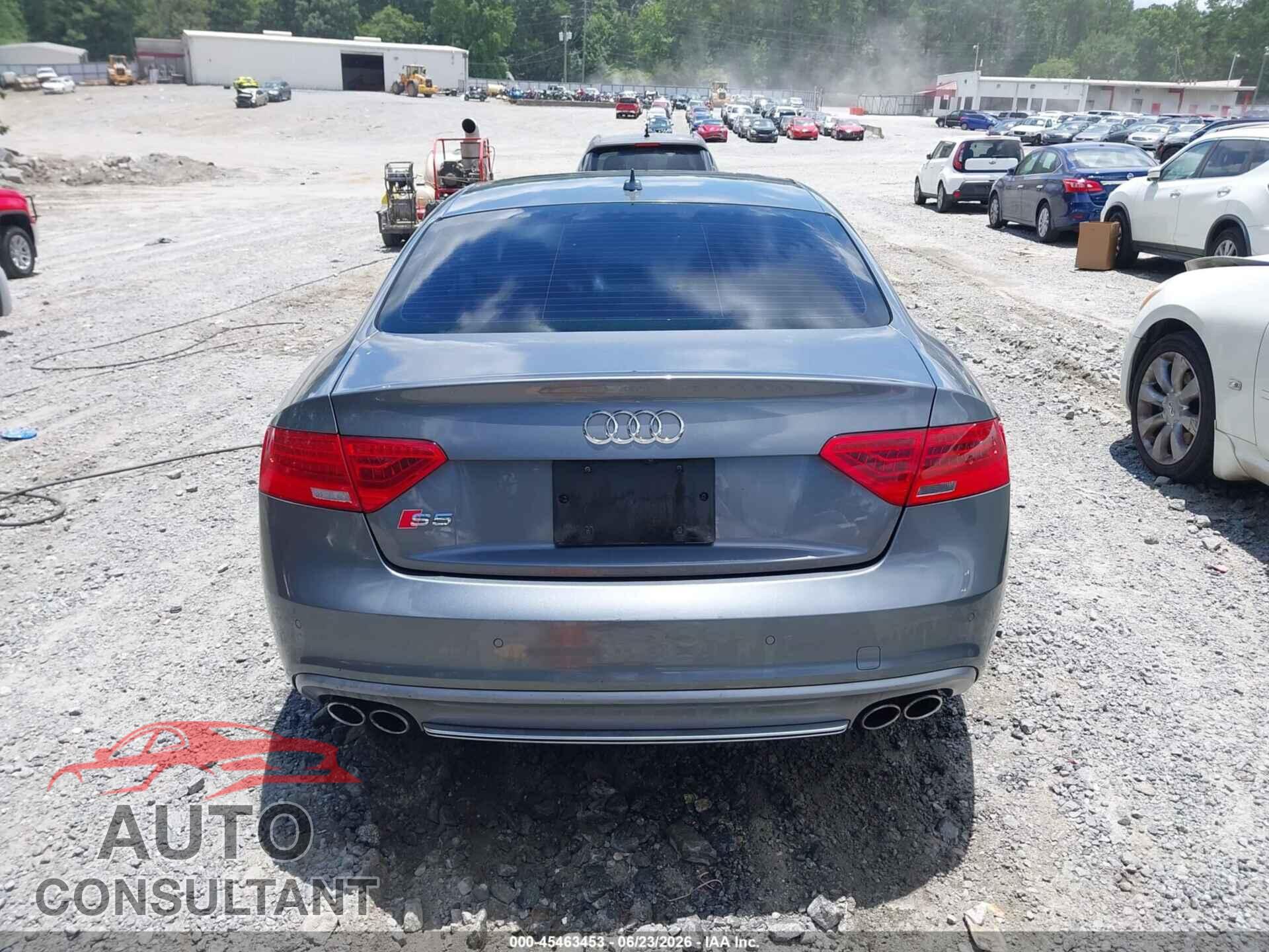 AUDI S5 2013 - WAUCGAFR7DA034339