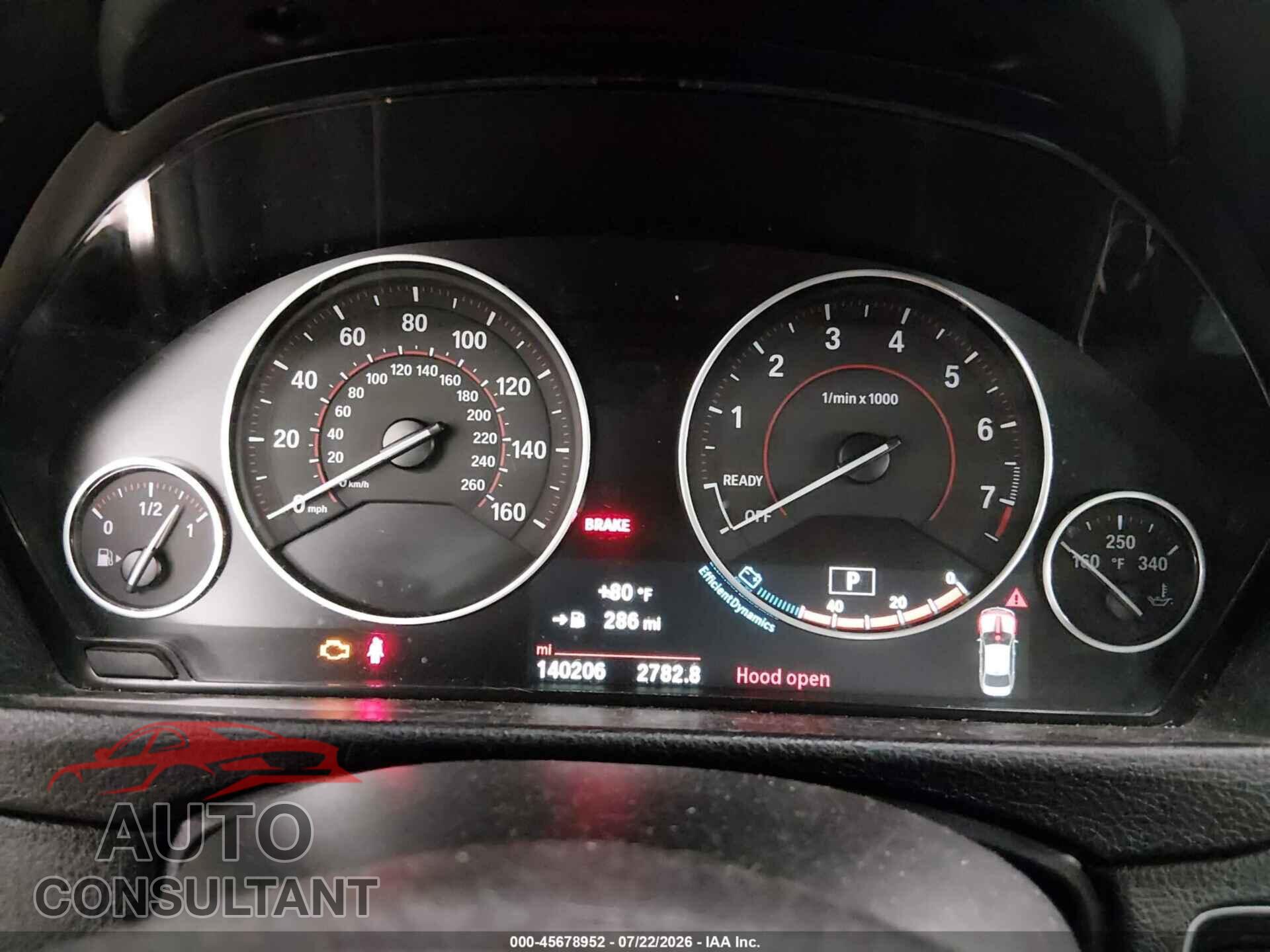 BMW 328I 2016 - WBA8E3G58GNU00504