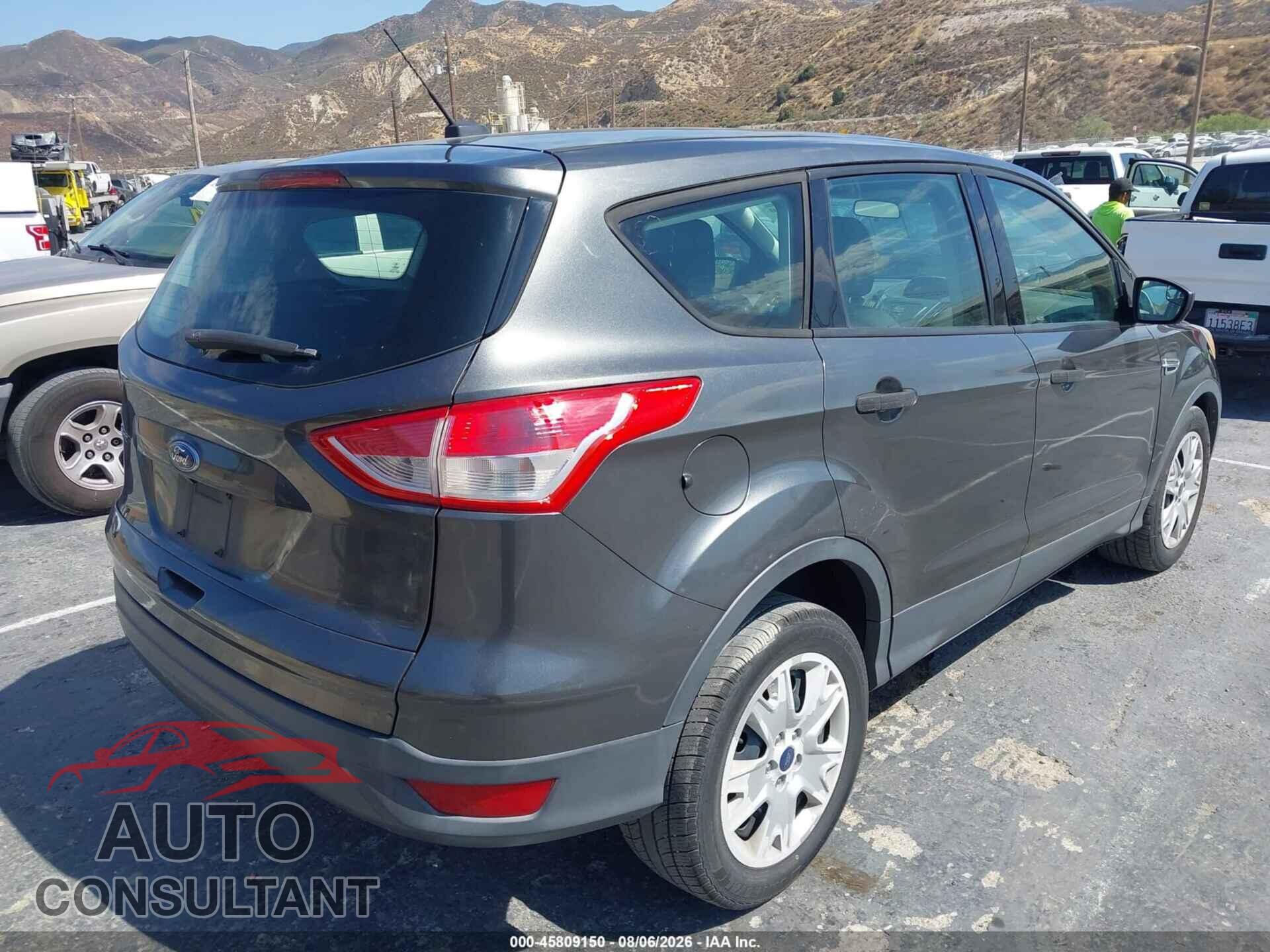 FORD ESCAPE 2015 - 1FMCU0F73FUC05427
