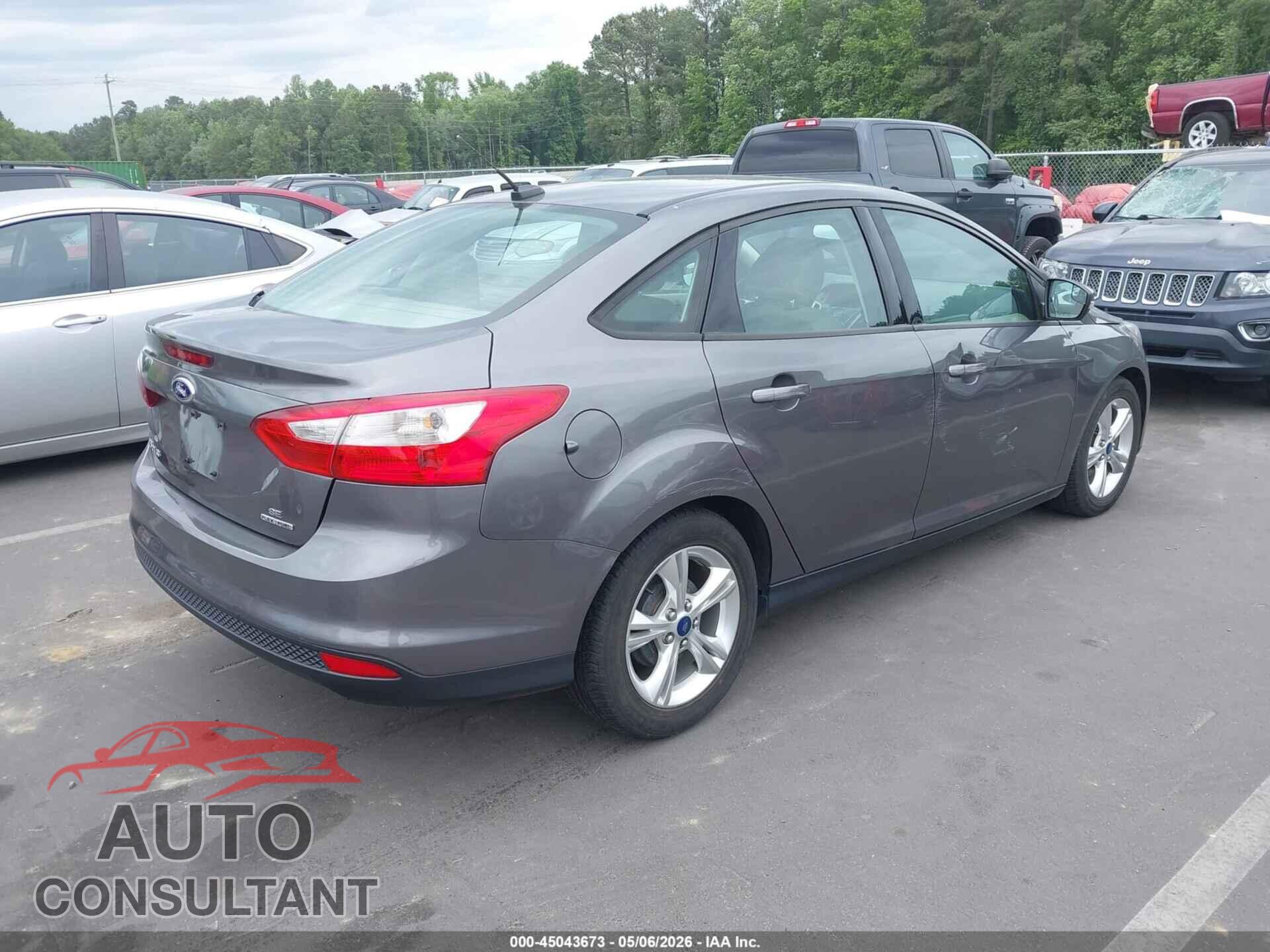 FORD FOCUS 2014 - 1FADP3F27EL112541