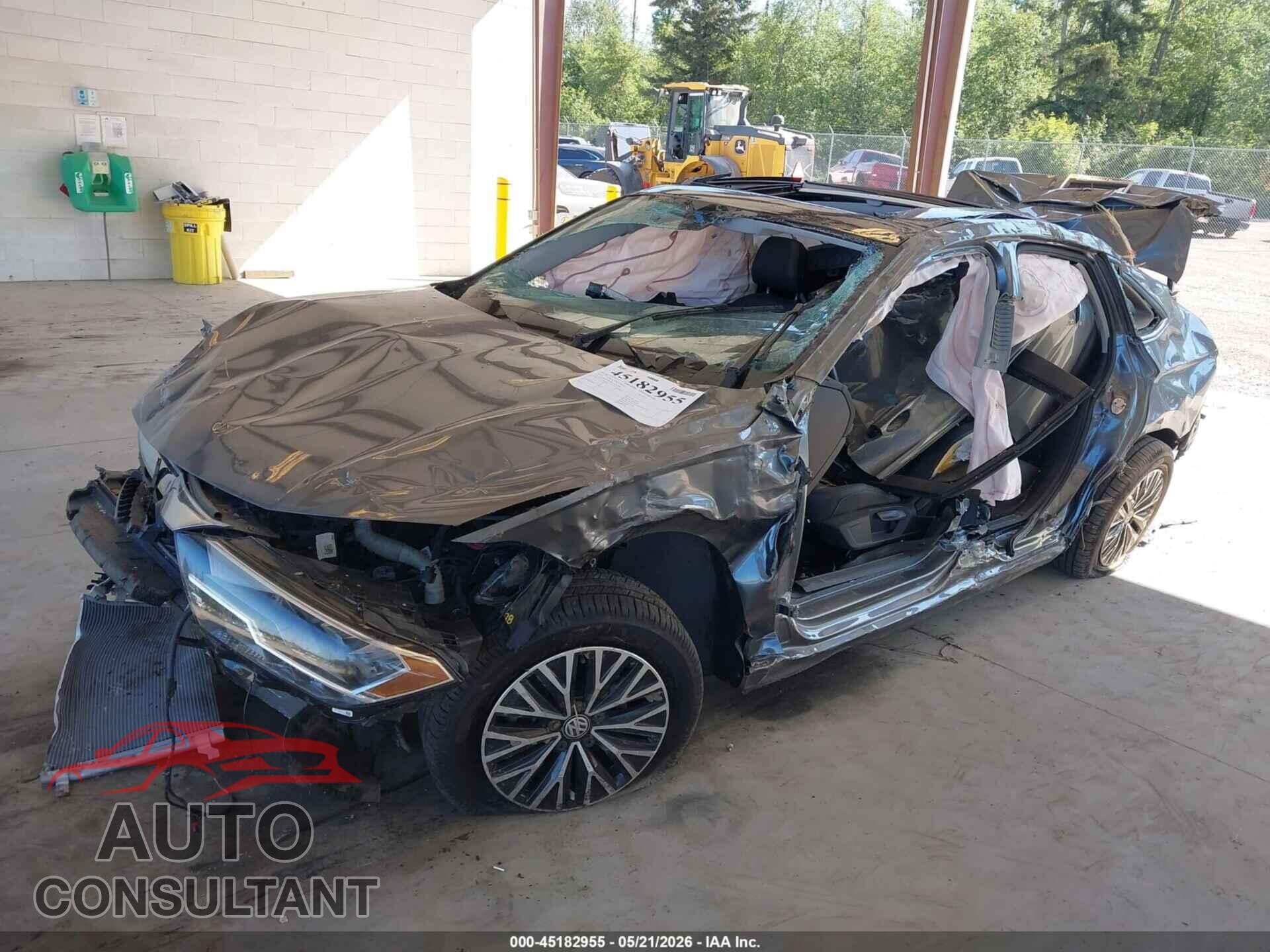 VOLKSWAGEN JETTA 2019 - 3VWCB7BU4KM229391