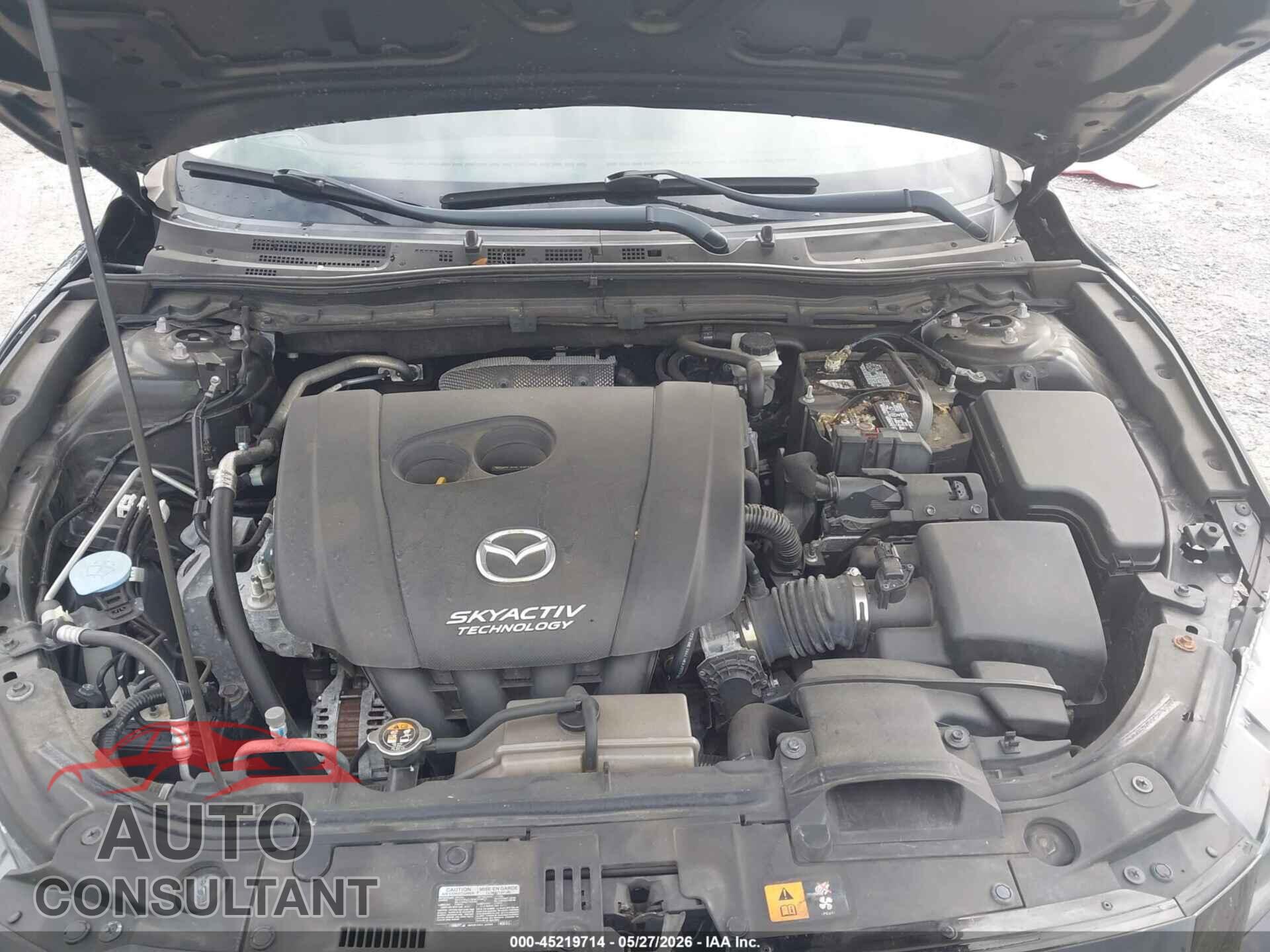 MAZDA MAZDA3 2018 - 3MZBN1U73JM229193