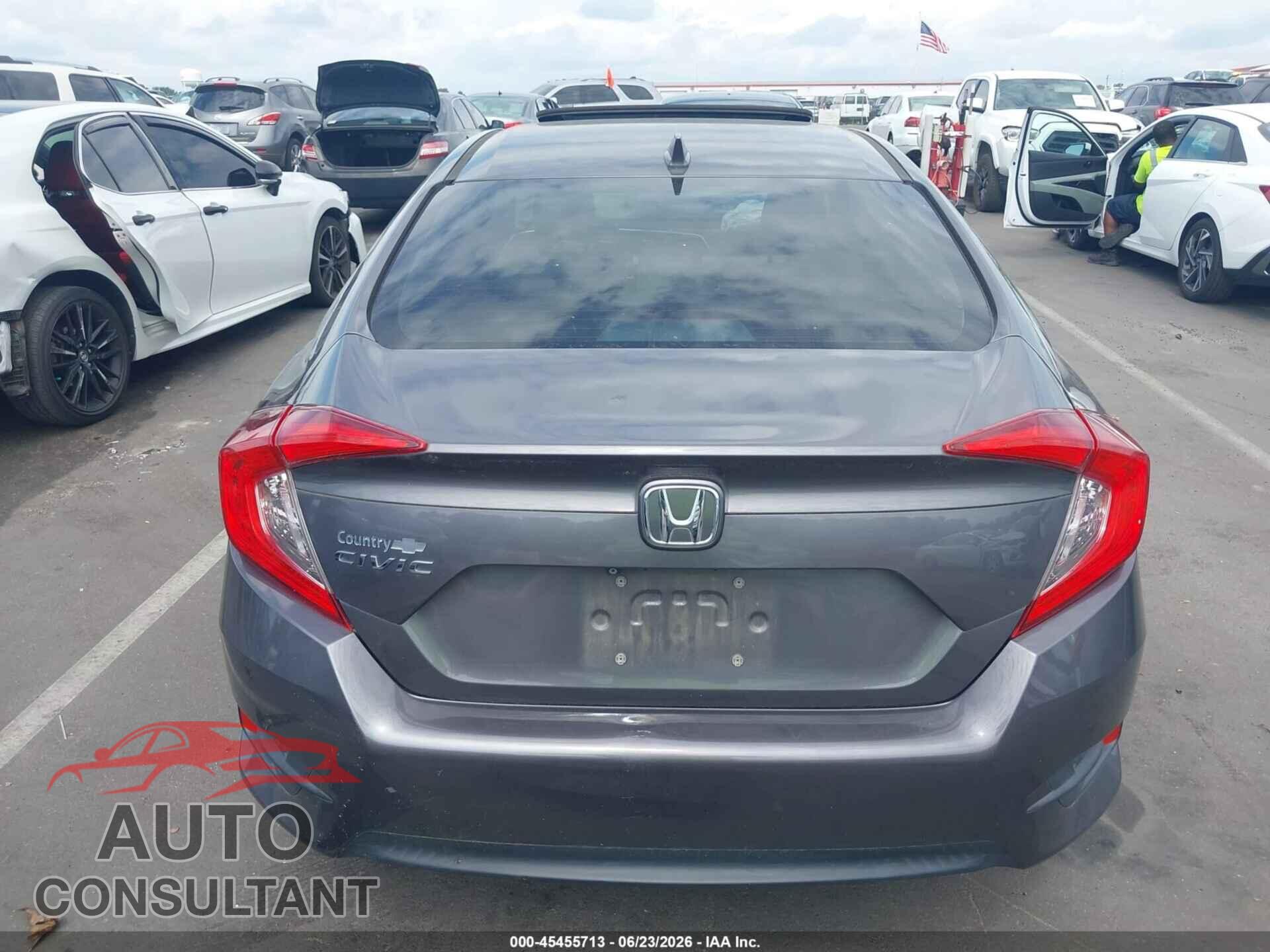 HONDA CIVIC 2018 - 2HGFC2F77JH545791