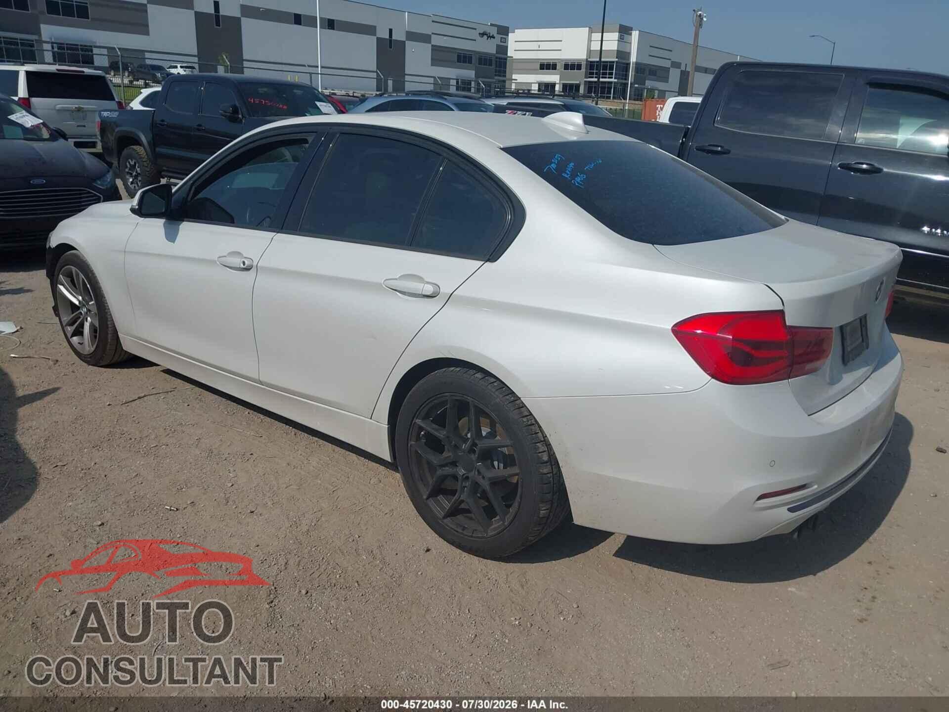 BMW 328I 2016 - WBA8E9G51GNU28454