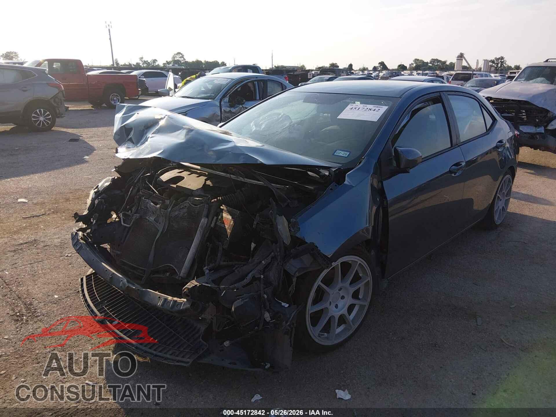 TOYOTA COROLLA 2015 - 5YFBURHE8FP336687