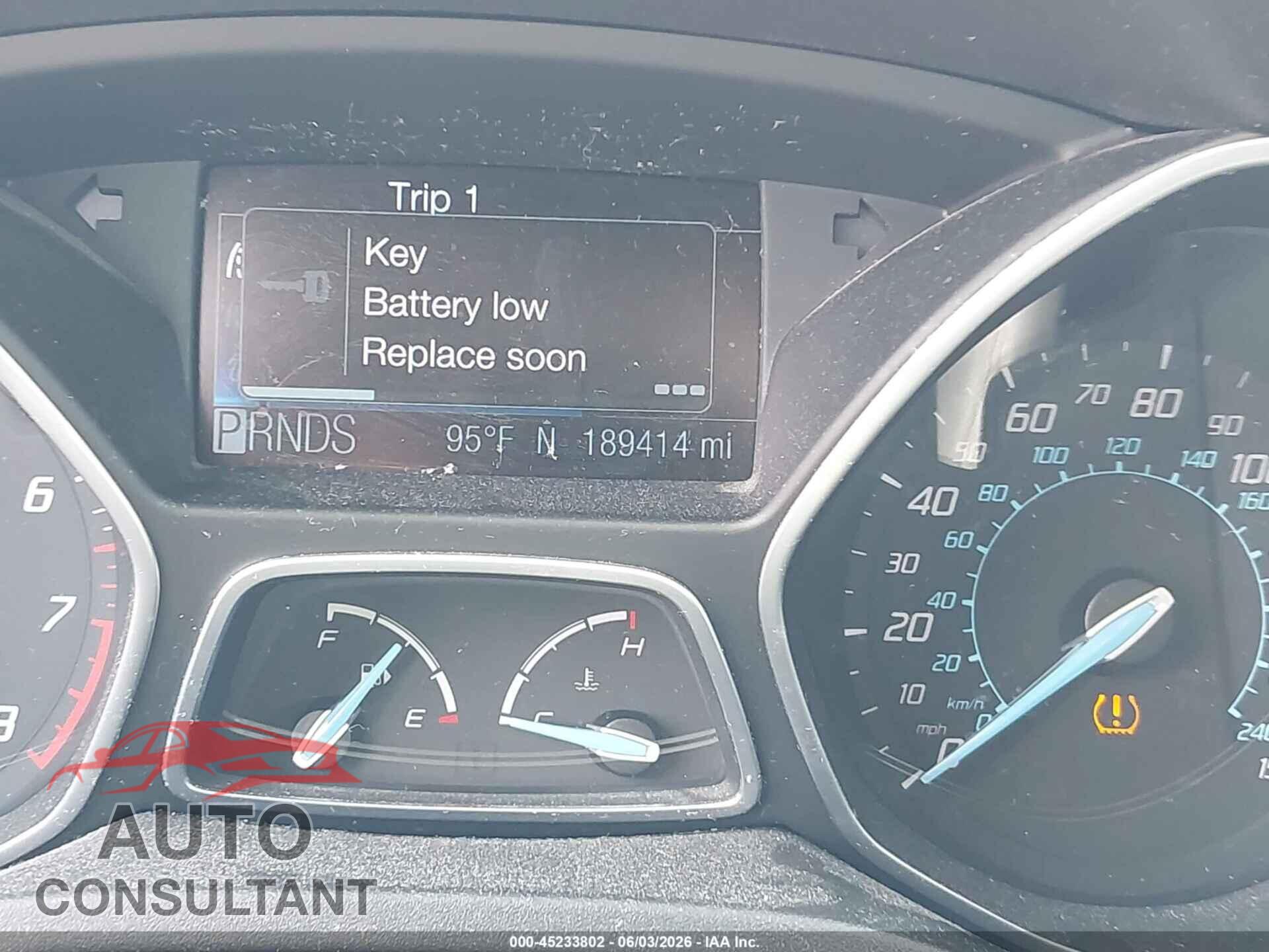 FORD FOCUS 2012 - 1FAHP3N22CL361958