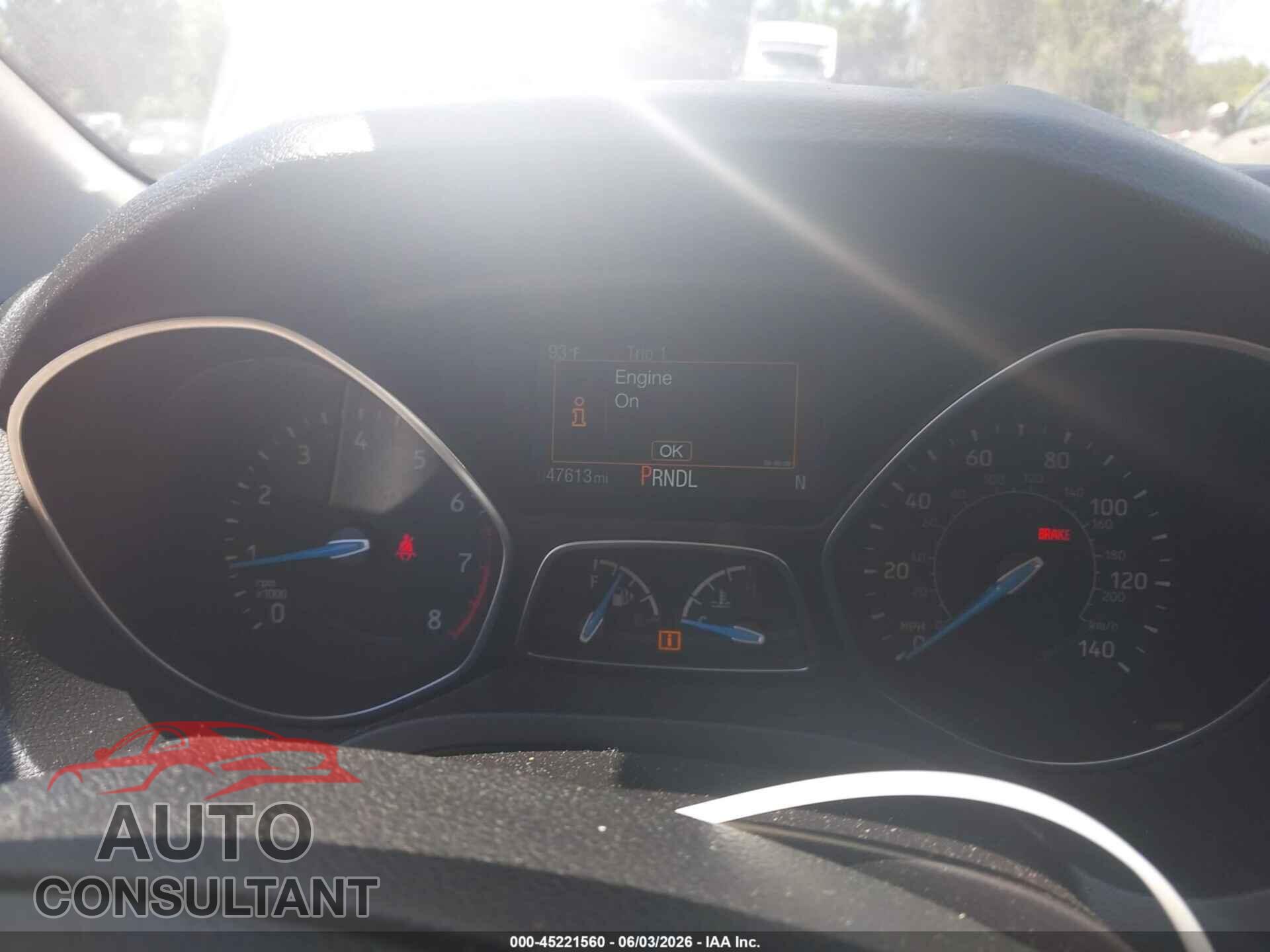 FORD FOCUS 2017 - 1FADP3F28HL311148