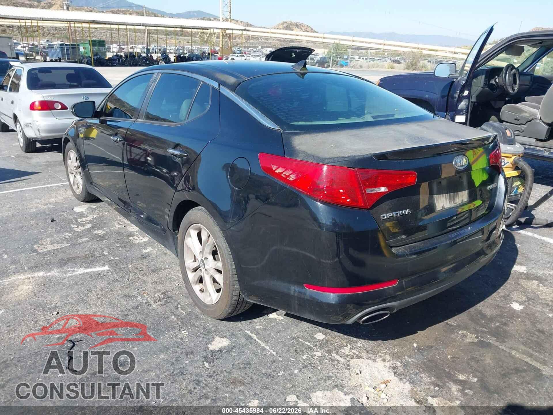 KIA OPTIMA 2011 - KNAGN4A76B5173575