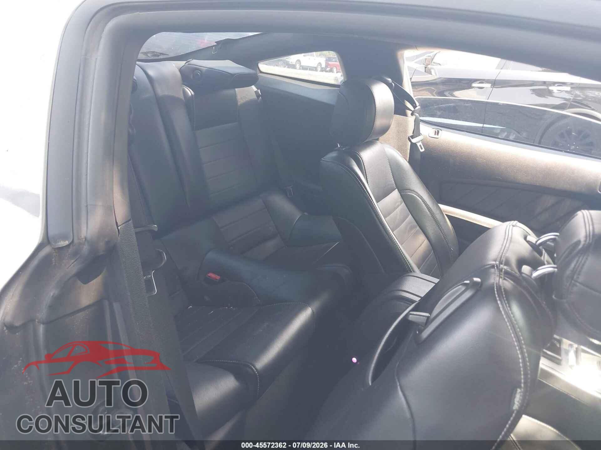 FORD MUSTANG 2013 - 1ZVBP8AM2D5243786