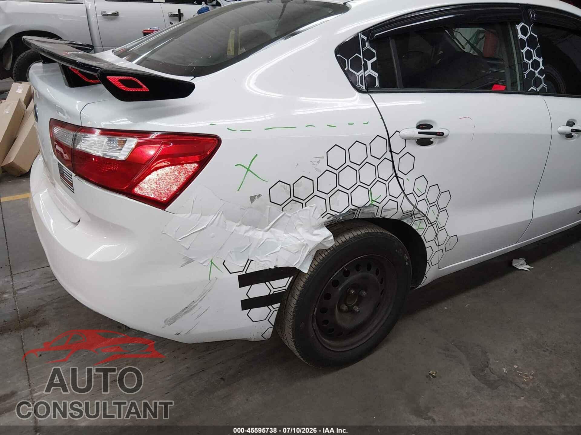 KIA RIO 2013 - KNADM4A31D6170468