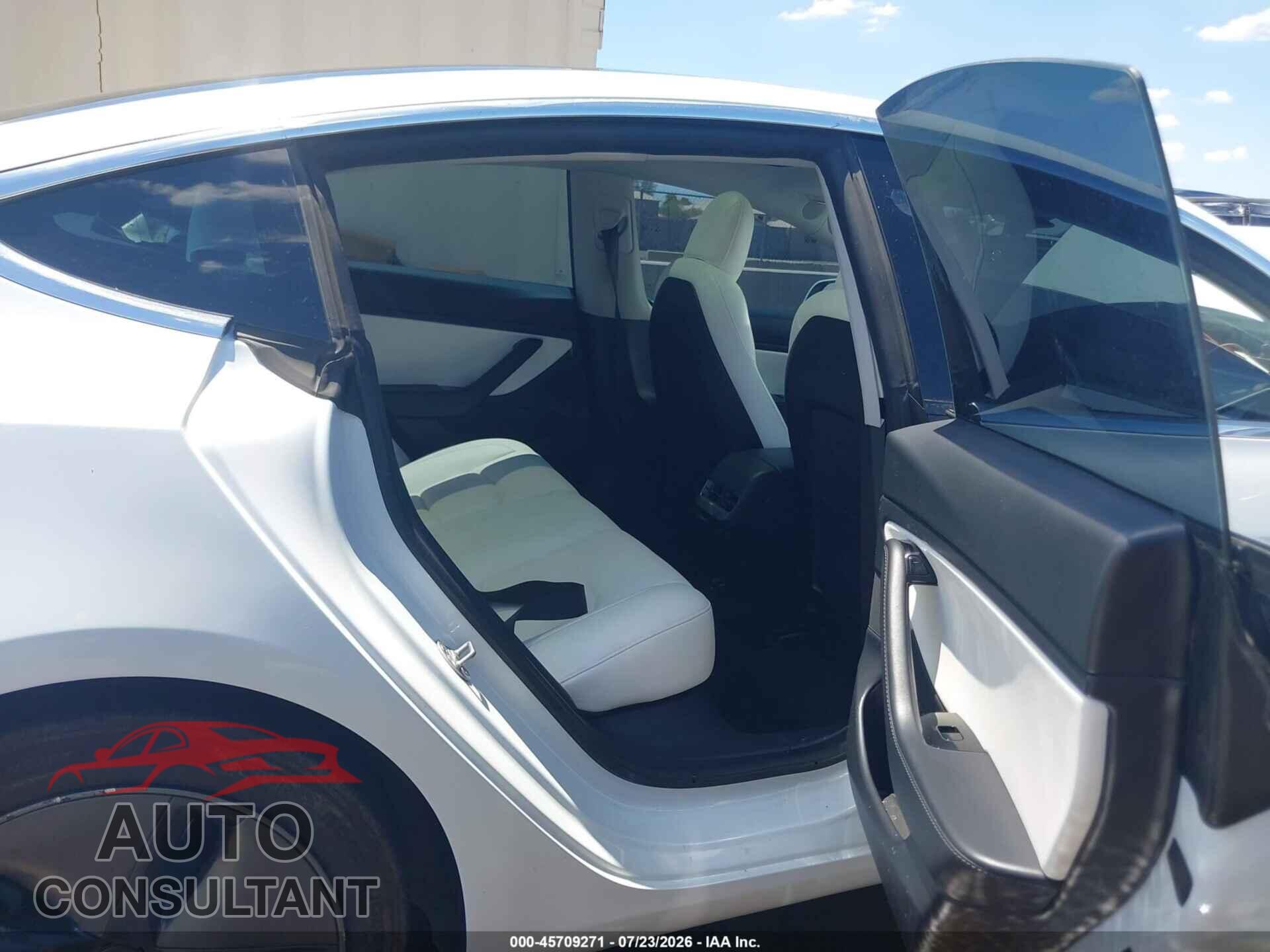 TESLA MODEL 3 2020 - 5YJ3E1EA6LF718180