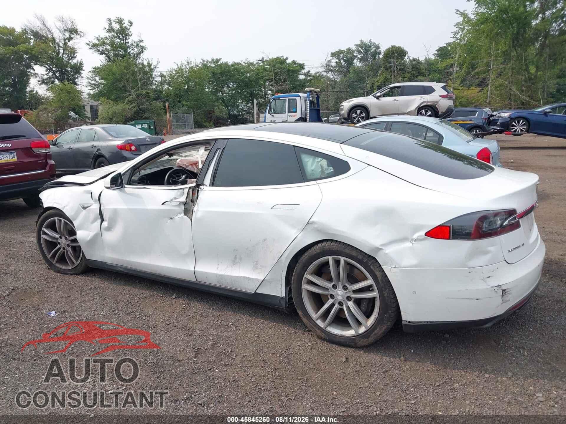 TESLA MODEL S 2015 - 5YJSA1S27FF099923