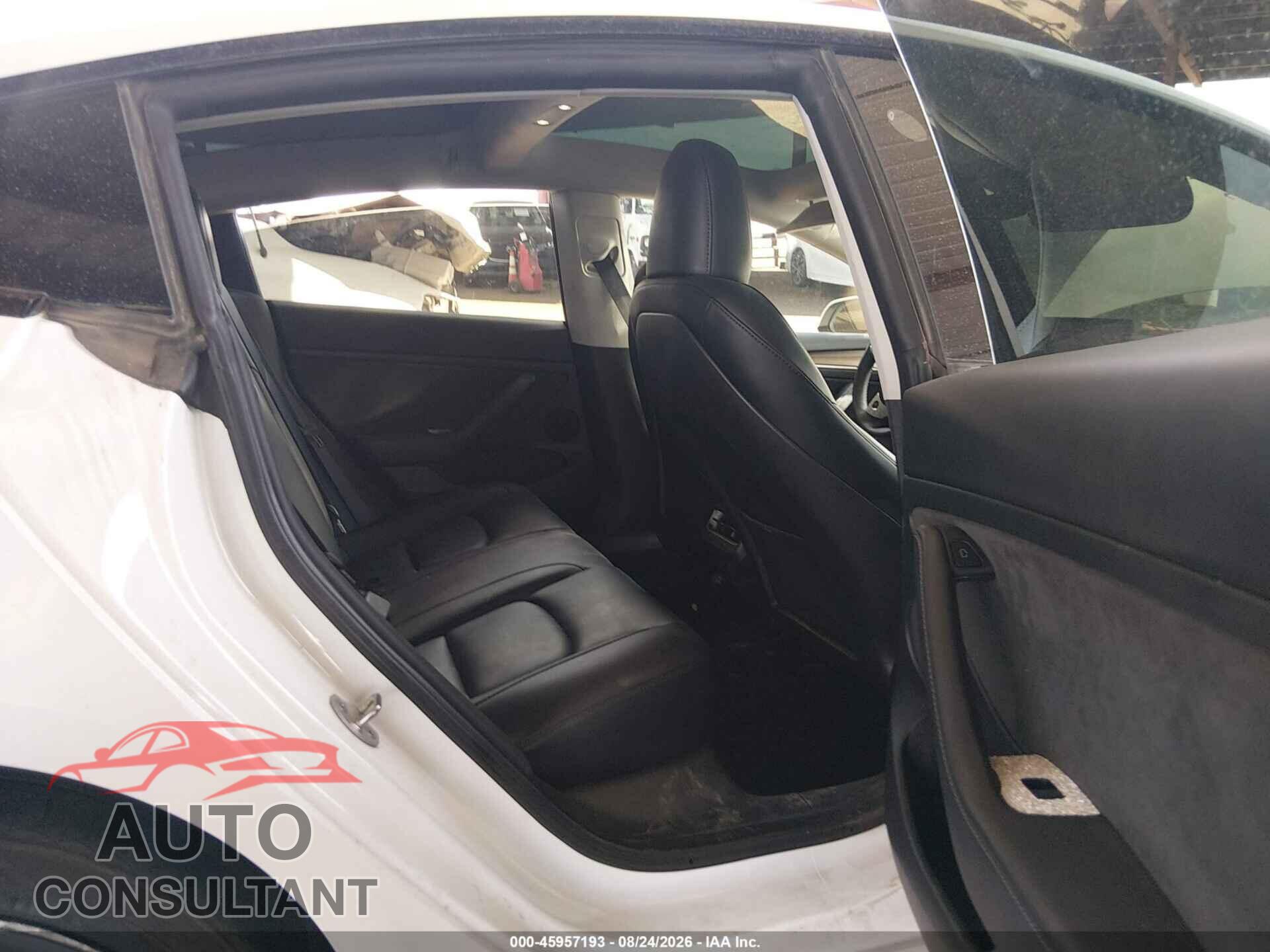 TESLA MODEL 3 2023 - 5YJ3E1EA6PF543208