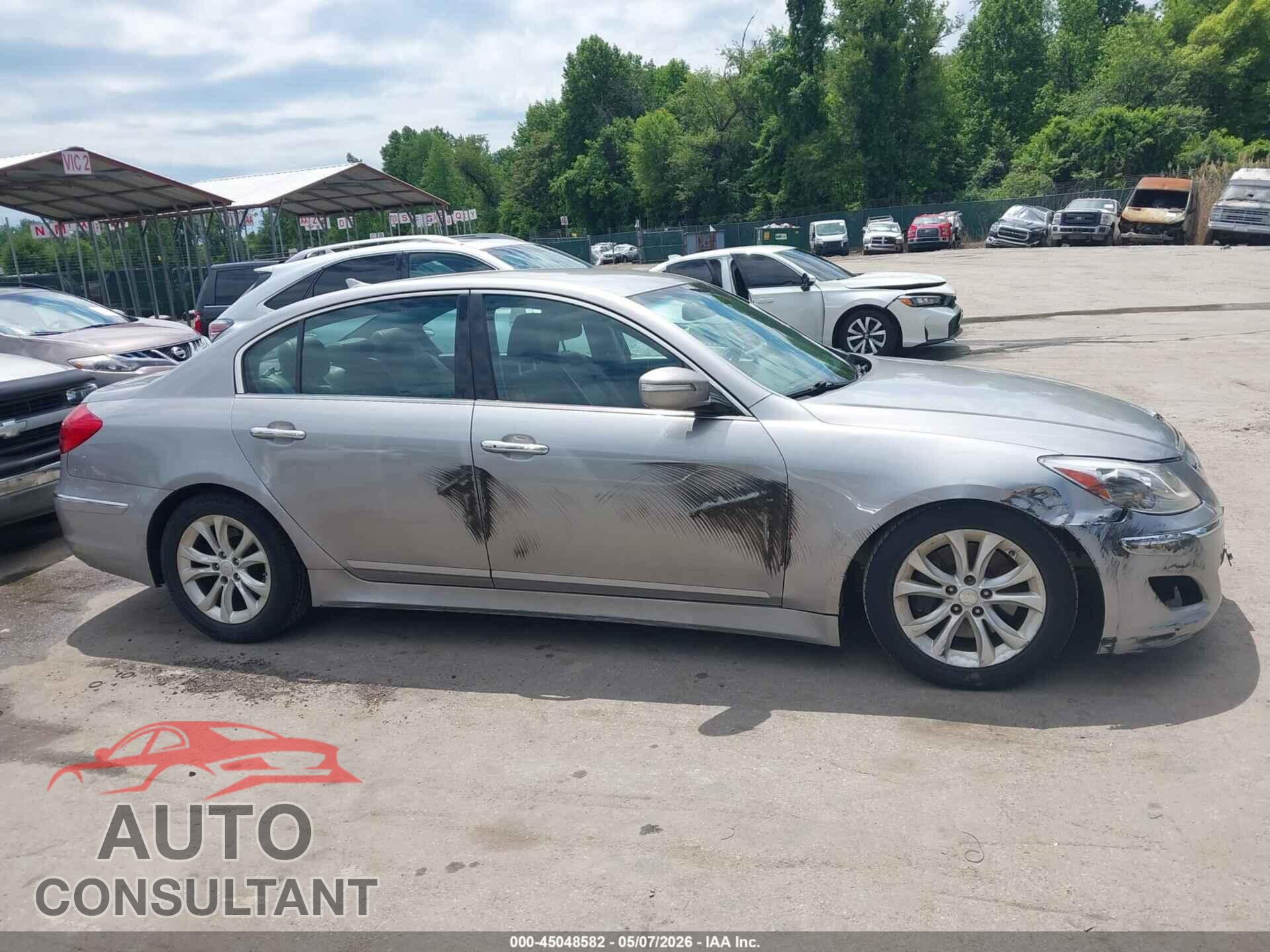 HYUNDAI GENESIS 2012 - KMHGC4DD9CU181540