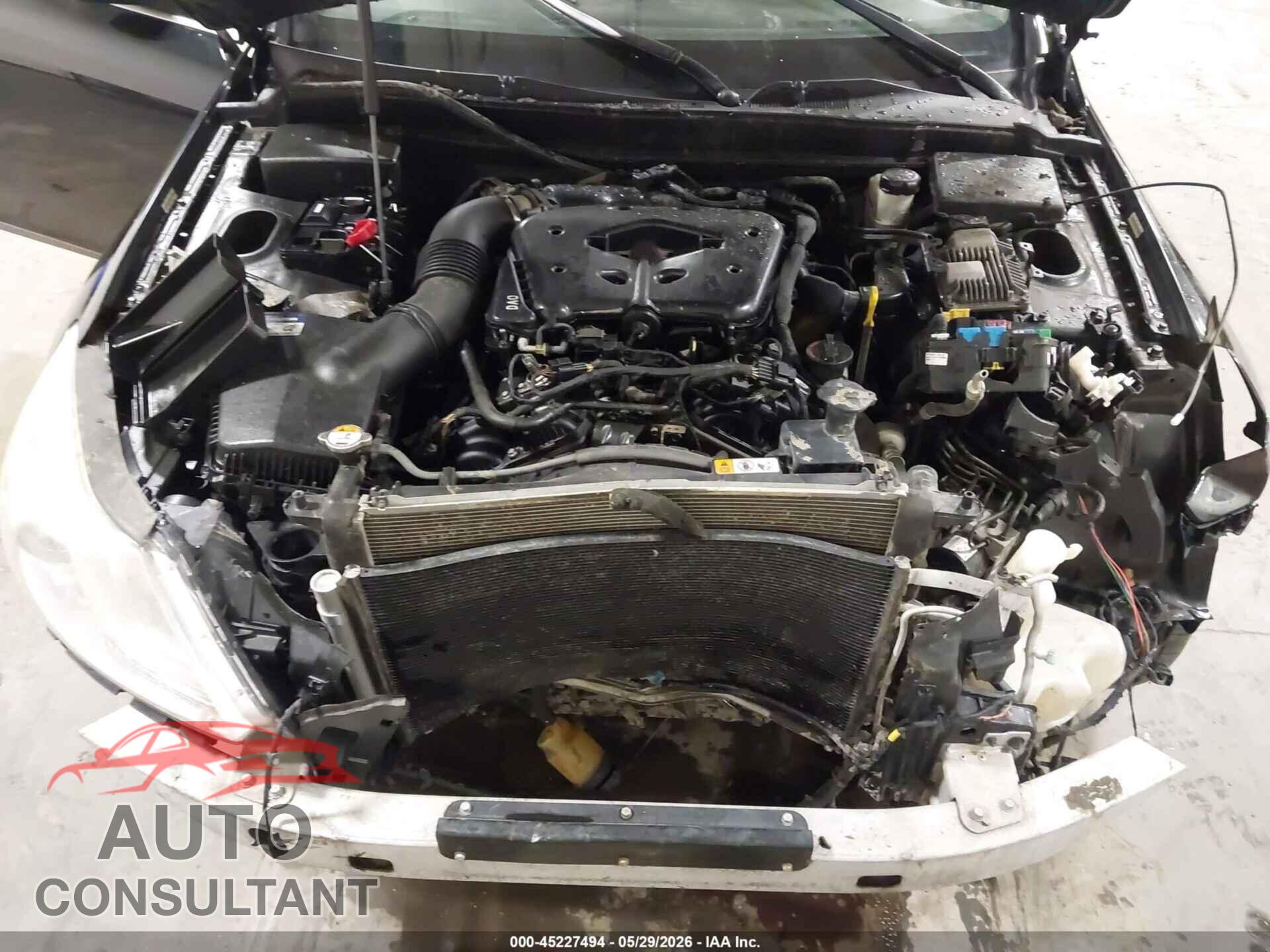HYUNDAI GENESIS 2013 - KMHGC4DDXDU210092
