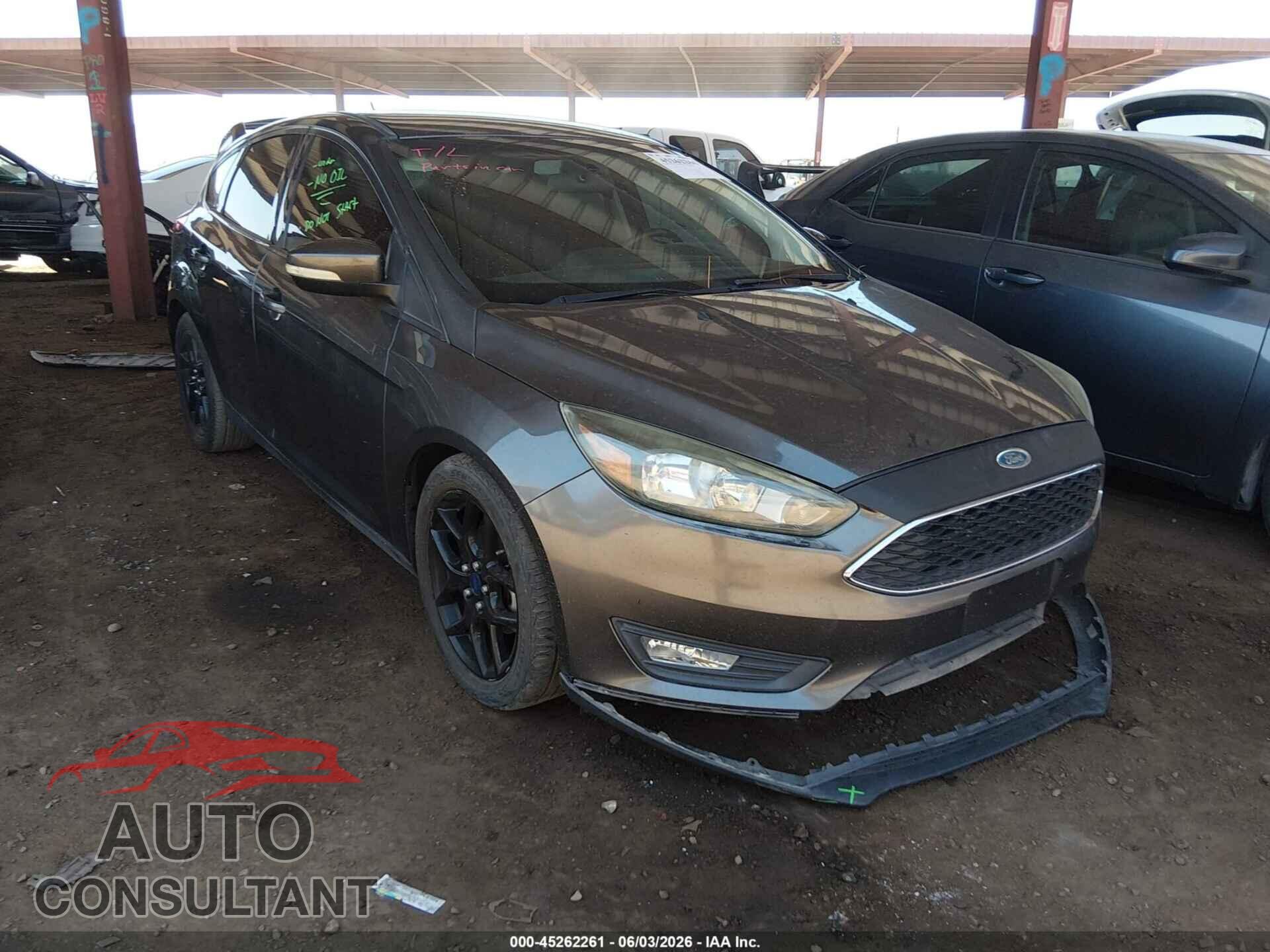 FORD FOCUS 2016 - 1FADP3K28GL340346