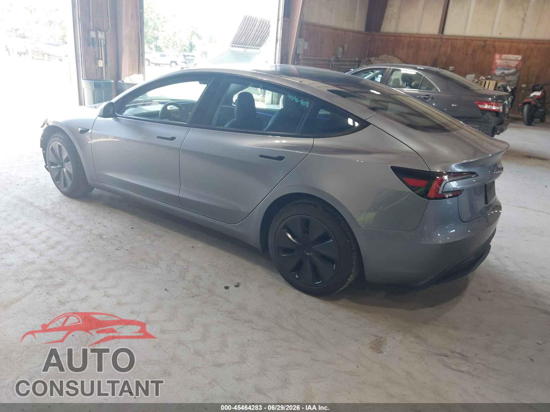 TESLA MODEL 3 2025 - 5YJ3E1EA6SF925294