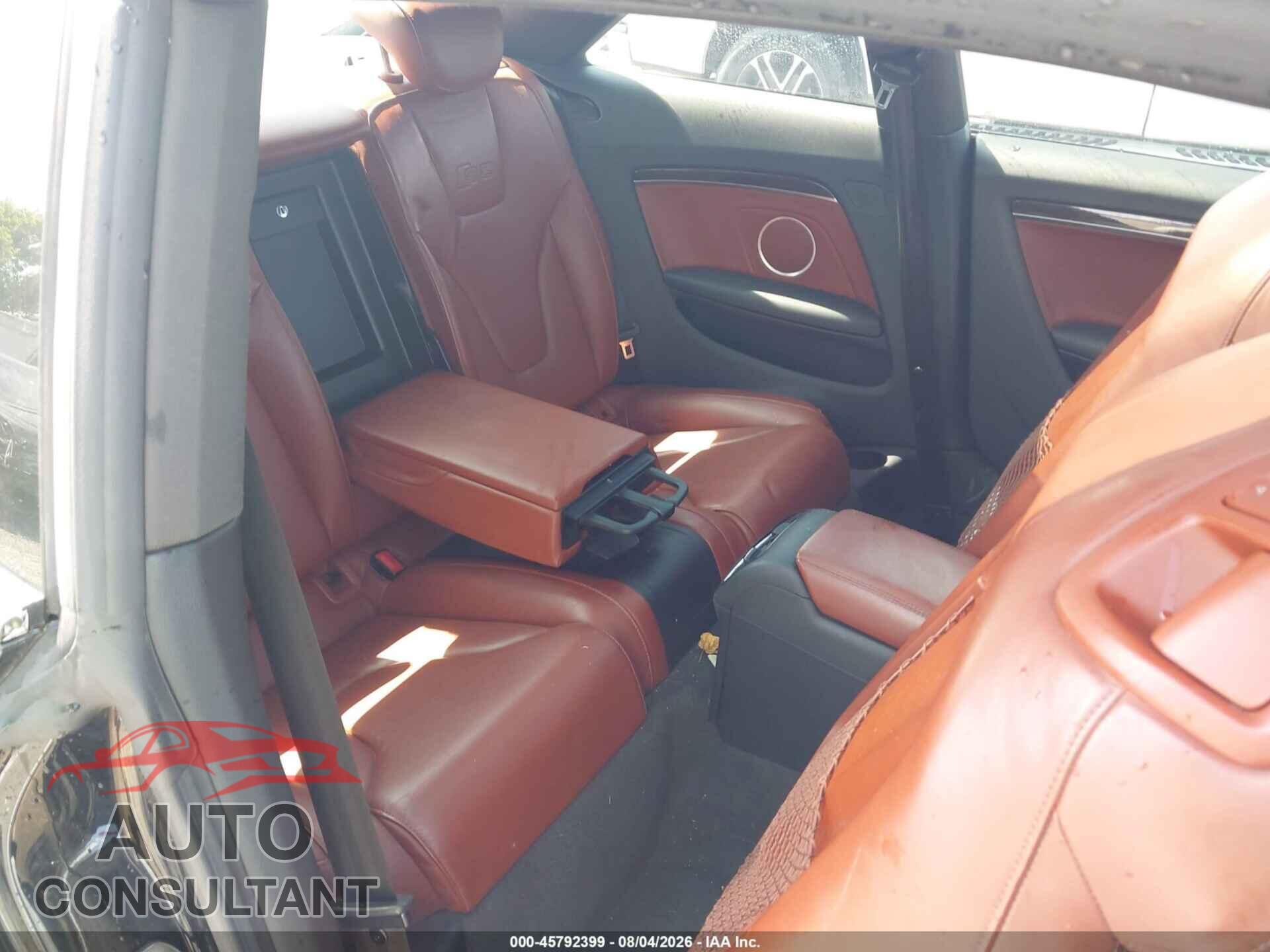 AUDI S5 2012 - WAUCVAFRXCA000884