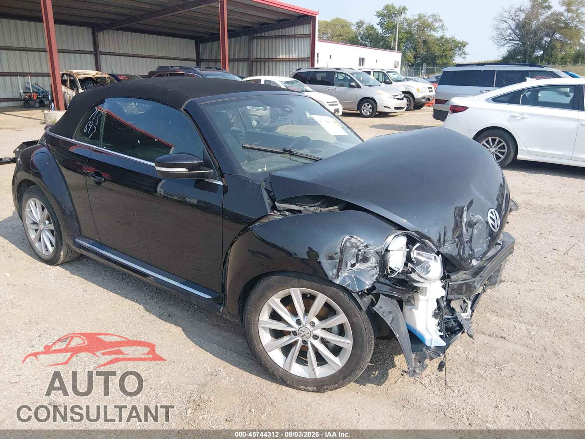 VOLKSWAGEN BEETLE 2019 - 3VW5DAAT7KM502557