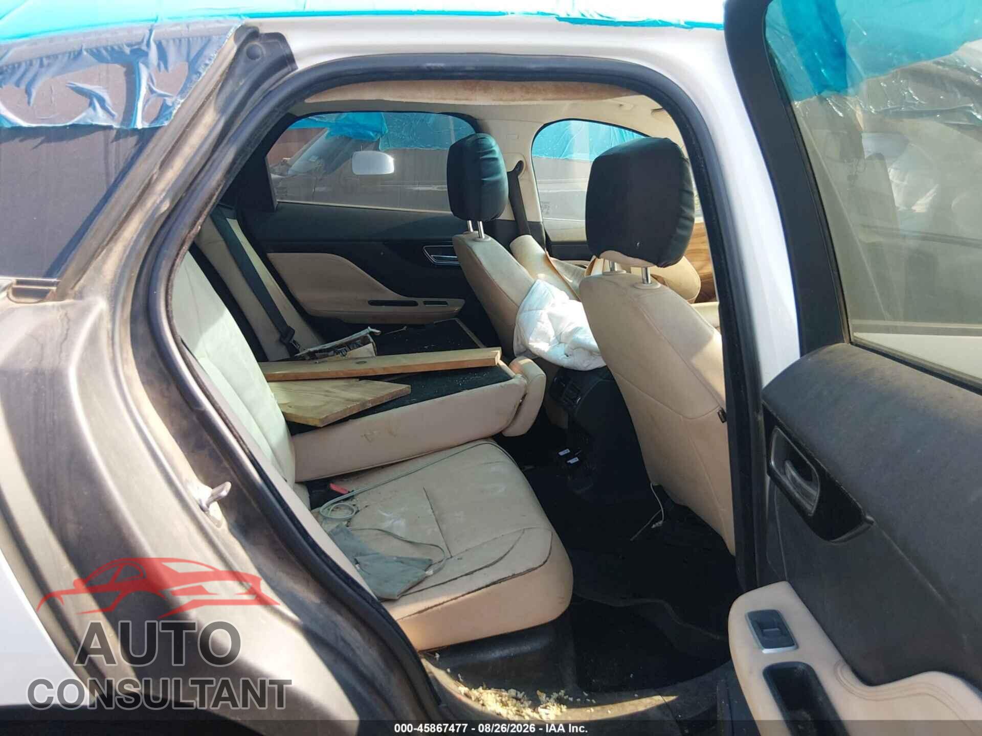 JAGUAR F-PACE 2018 - SADCJ2FX4JA254014