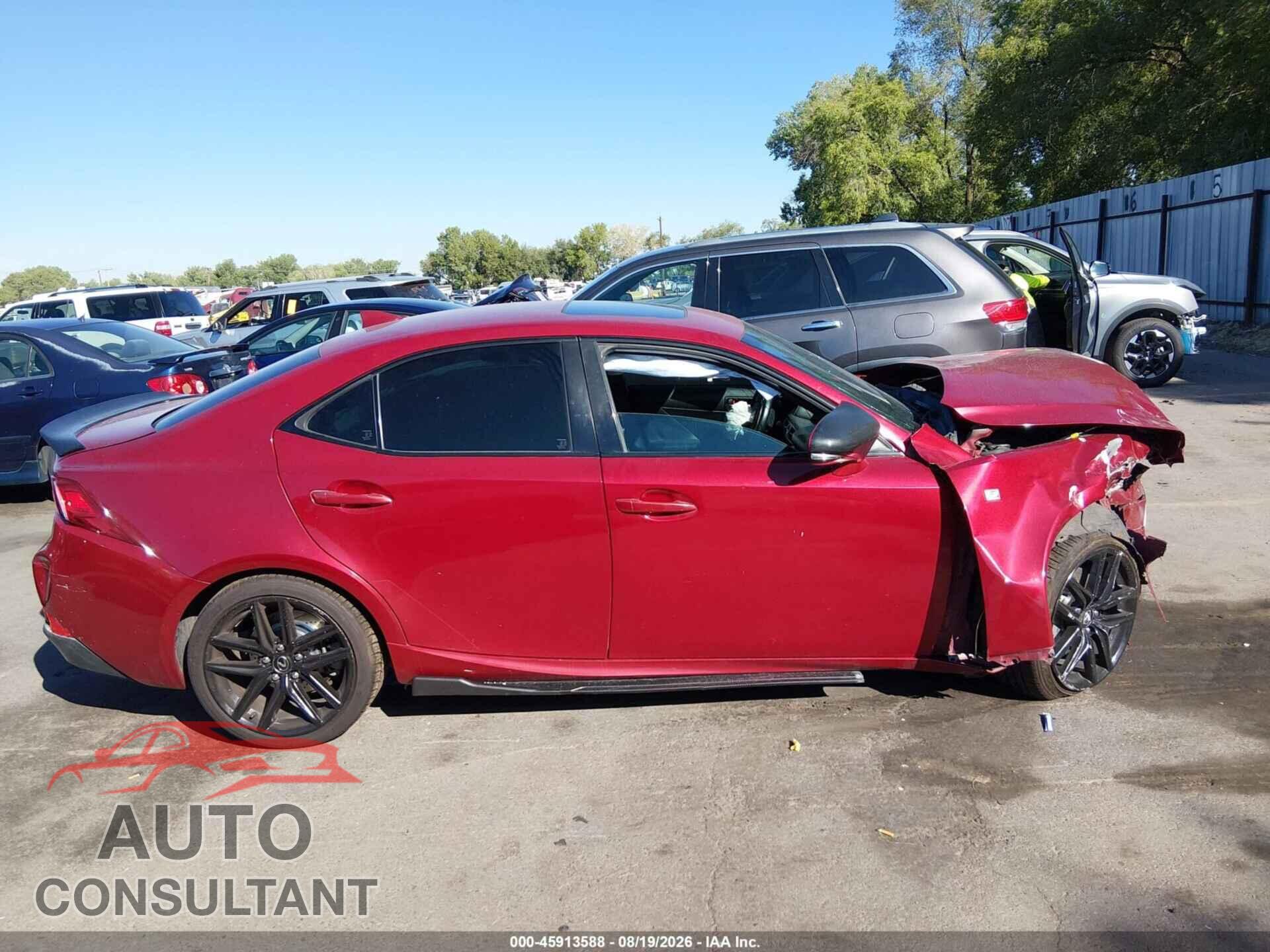 LEXUS IS 350 2014 - JTHCE1D20E5001755