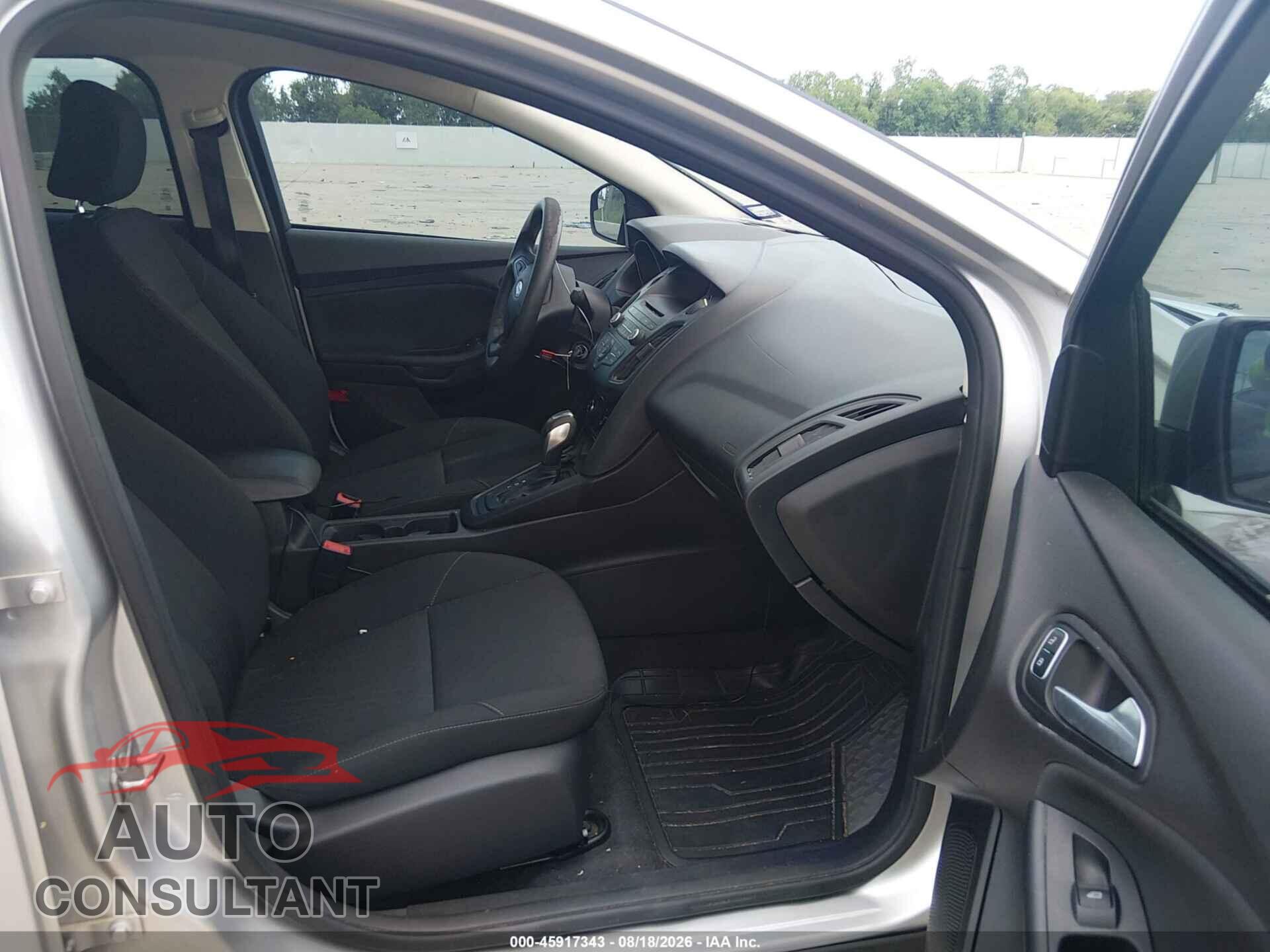 FORD FOCUS 2015 - 1FADP3F21FL340889