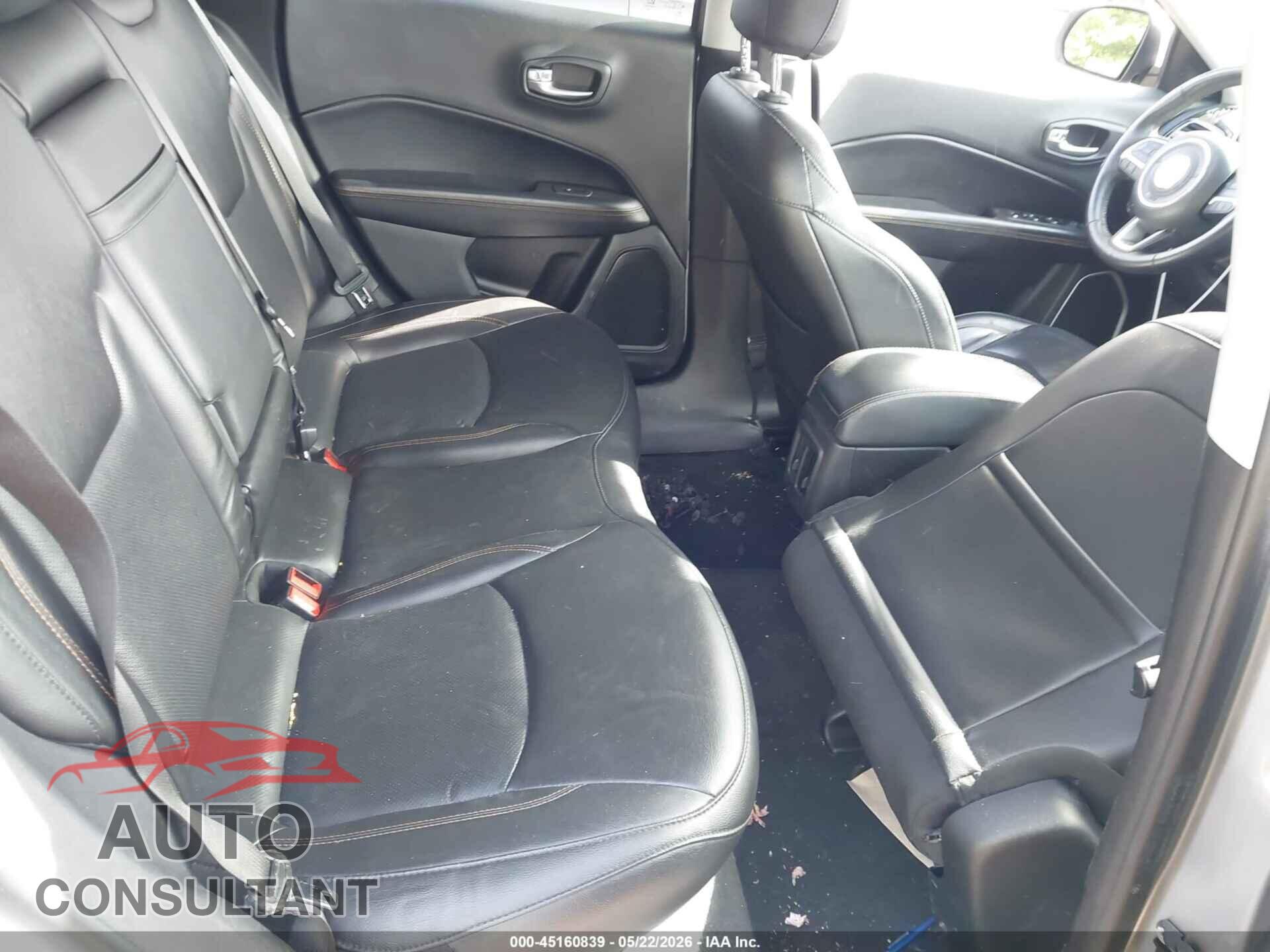 JEEP COMPASS 2019 - 3C4NJCCB4KT660114