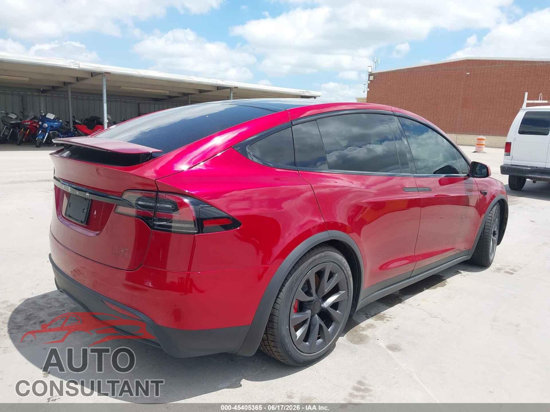 TESLA MODEL X 2023 - 7SAXCBE65PF428918