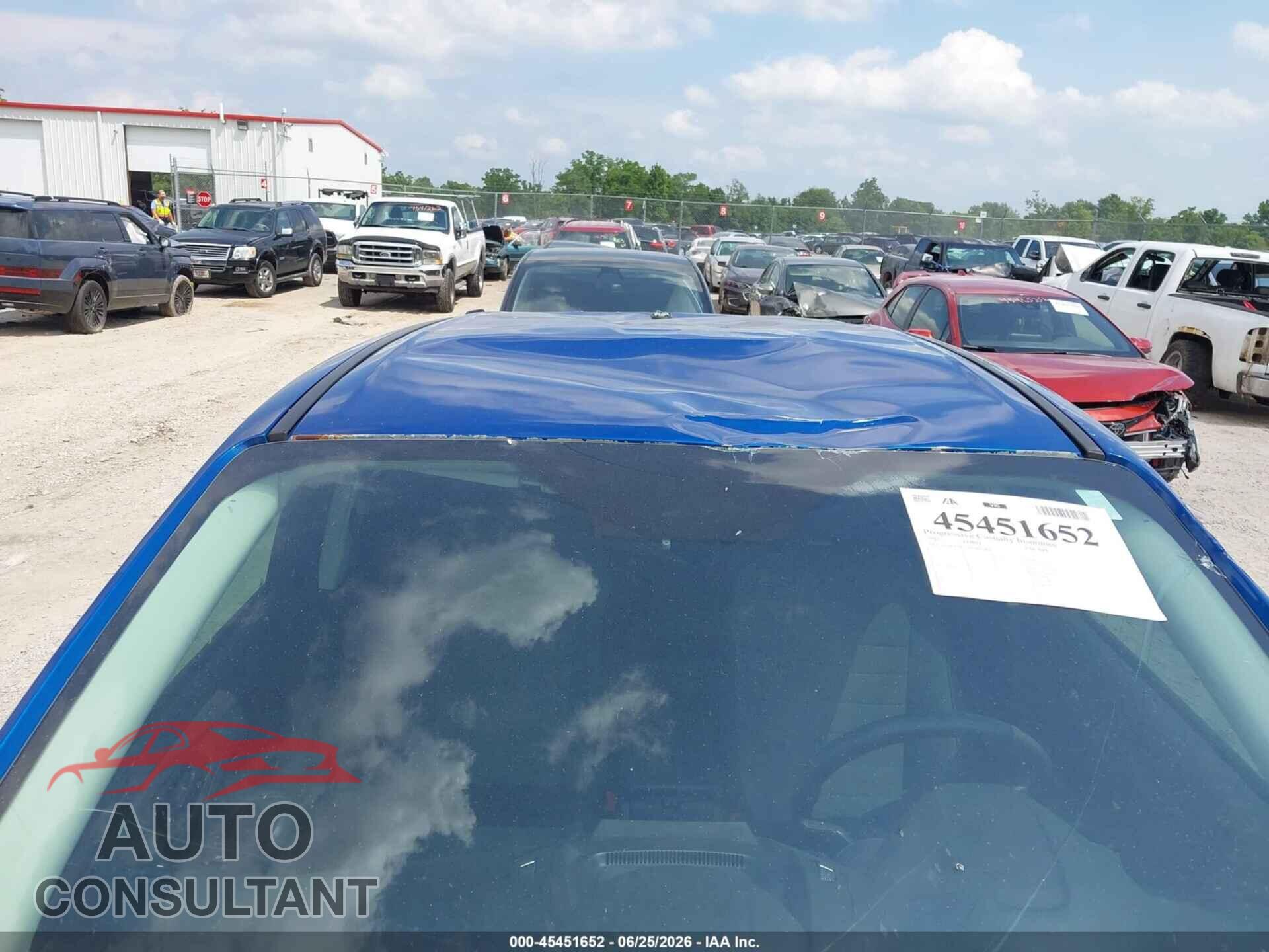 FORD ESCAPE 2017 - 1FMCU0F71HUD17484