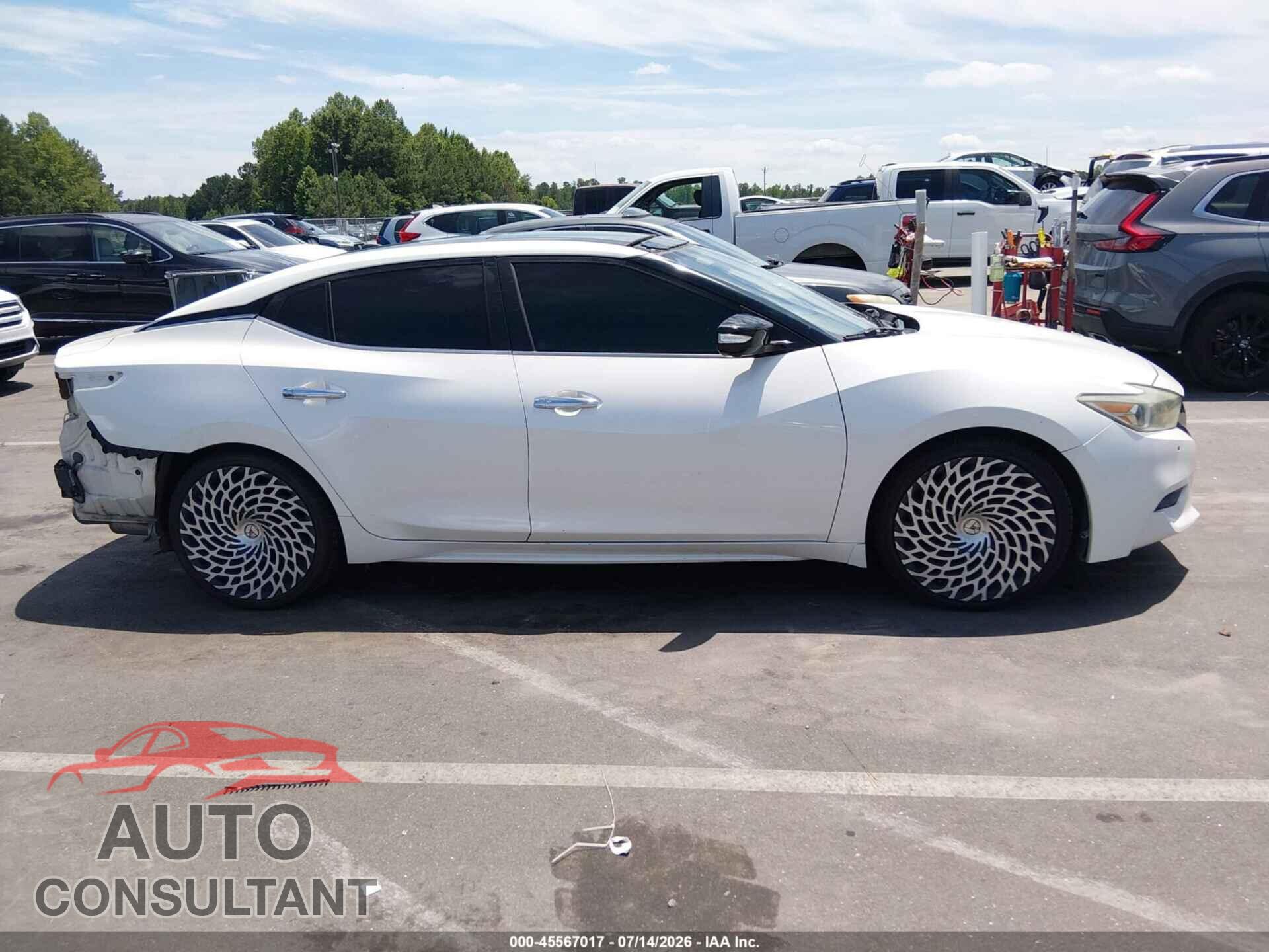 NISSAN MAXIMA 2016 - 1N4AA6AP1GC404570